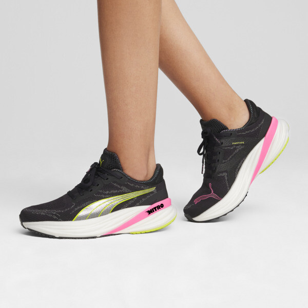 Zapatillas de running para mujer Magnify NITRO™ 2, PUMA Black-Lime Pow-Poison Pink, large-ARG