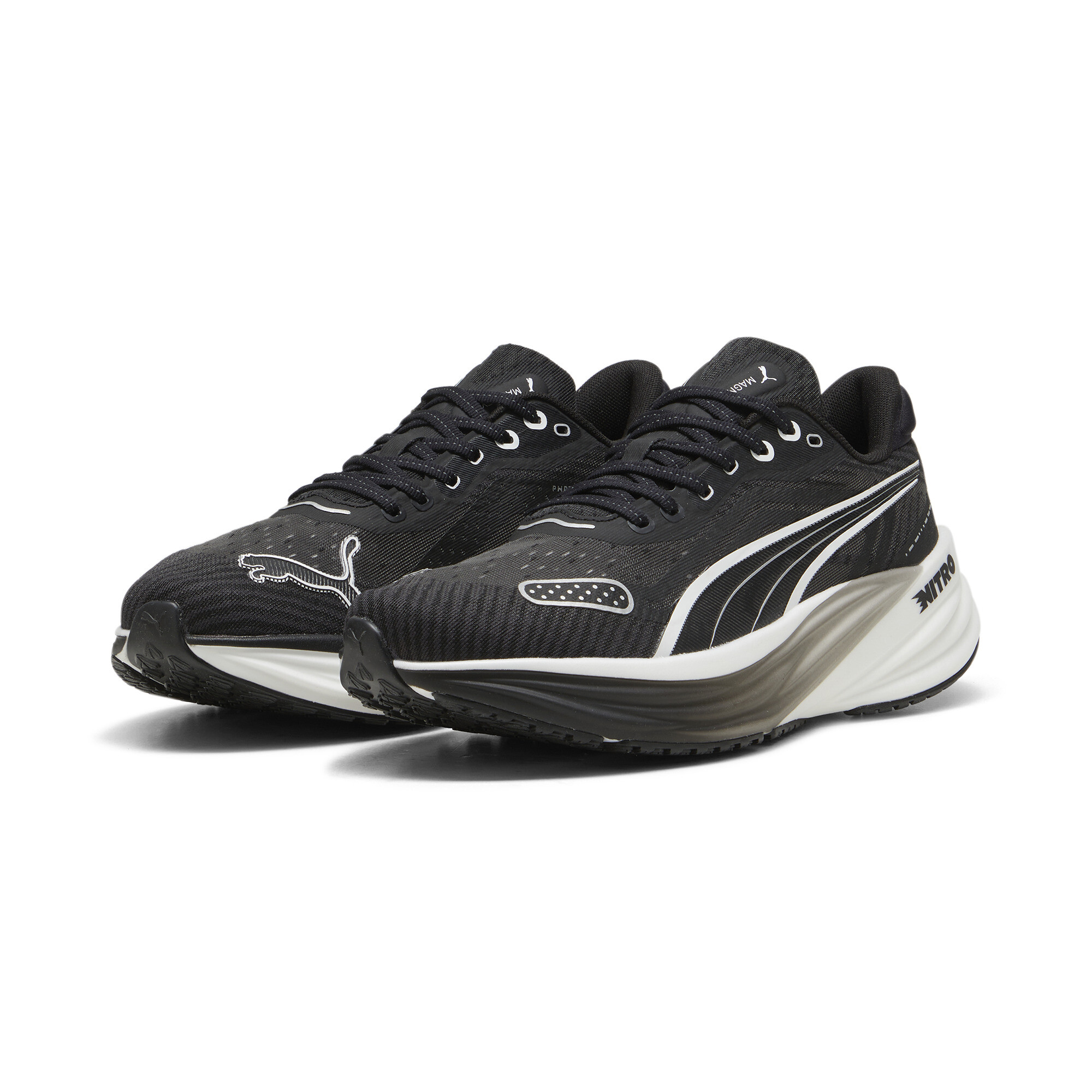 Men's Puma Magnify NITRO™ Tech 2's Running Shoes, Black, Size 40.5, Men