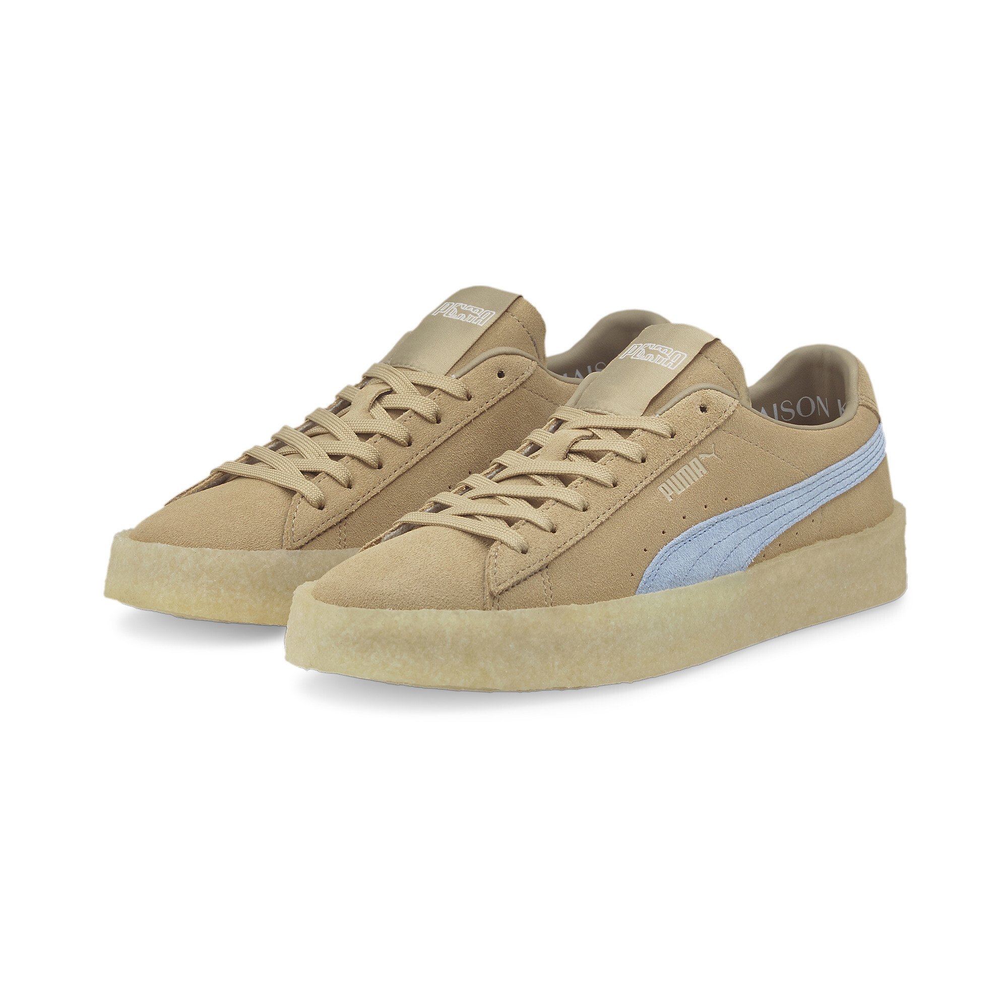 【プーマ公式通販】 プーマ PUMA x Maison Kitsune スウェード クレープ スニーカー ユニセックス ユニセックス Travertine-Chambray Blue ｜PUMA.com