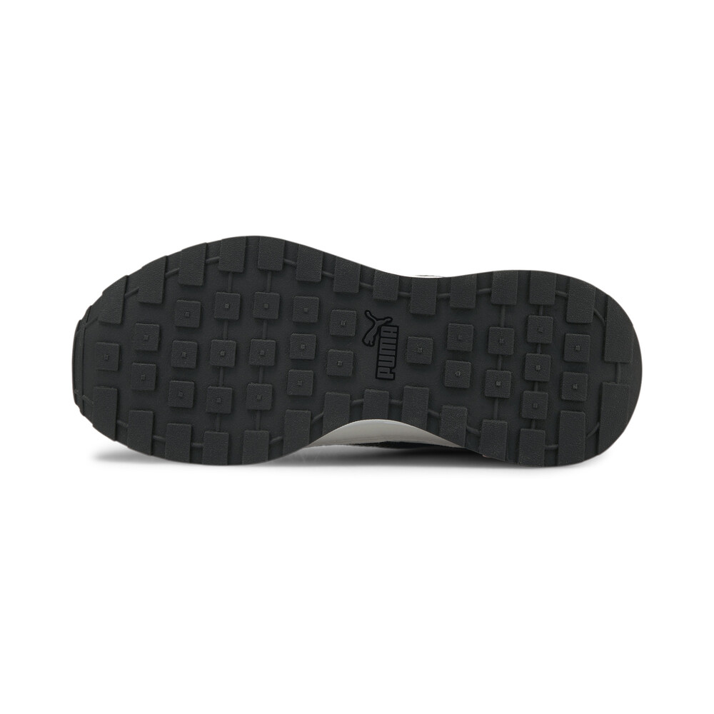 фото Кроссовки graviton youth trainers puma