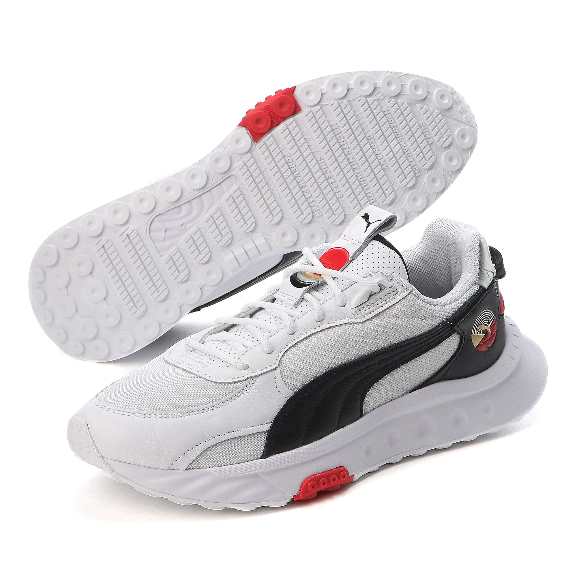 【プーマ公式通販】 プーマ ワイルドライダー AS スニーカー ユニセックス ユニセックス Puma White-Puma Black-High Risk Red ｜PUMA.com