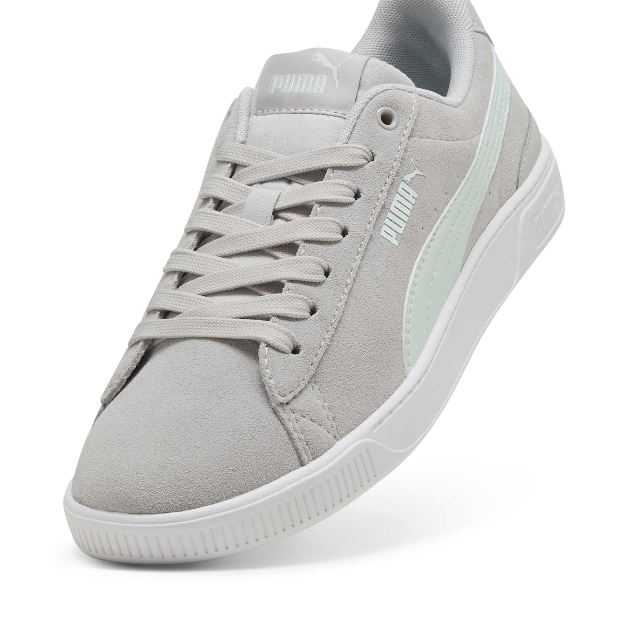 PUMA Women's Vikky V3 Sneakers