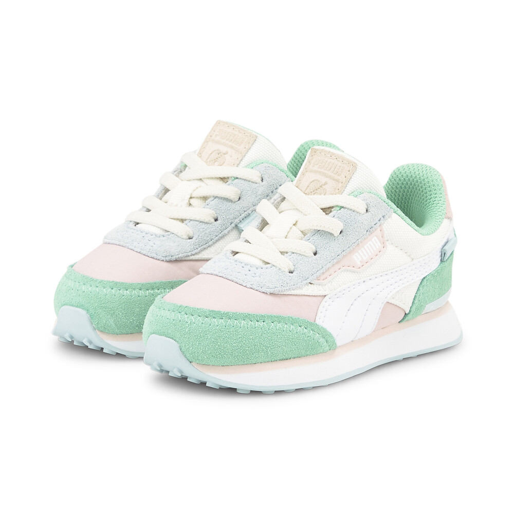 childrens puma trainers