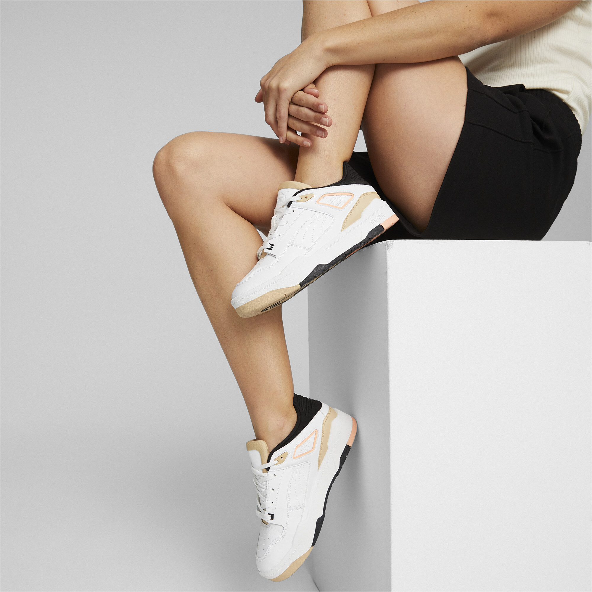 Women's PUMA Slipstream Sneakers Women In White, Size EU 36