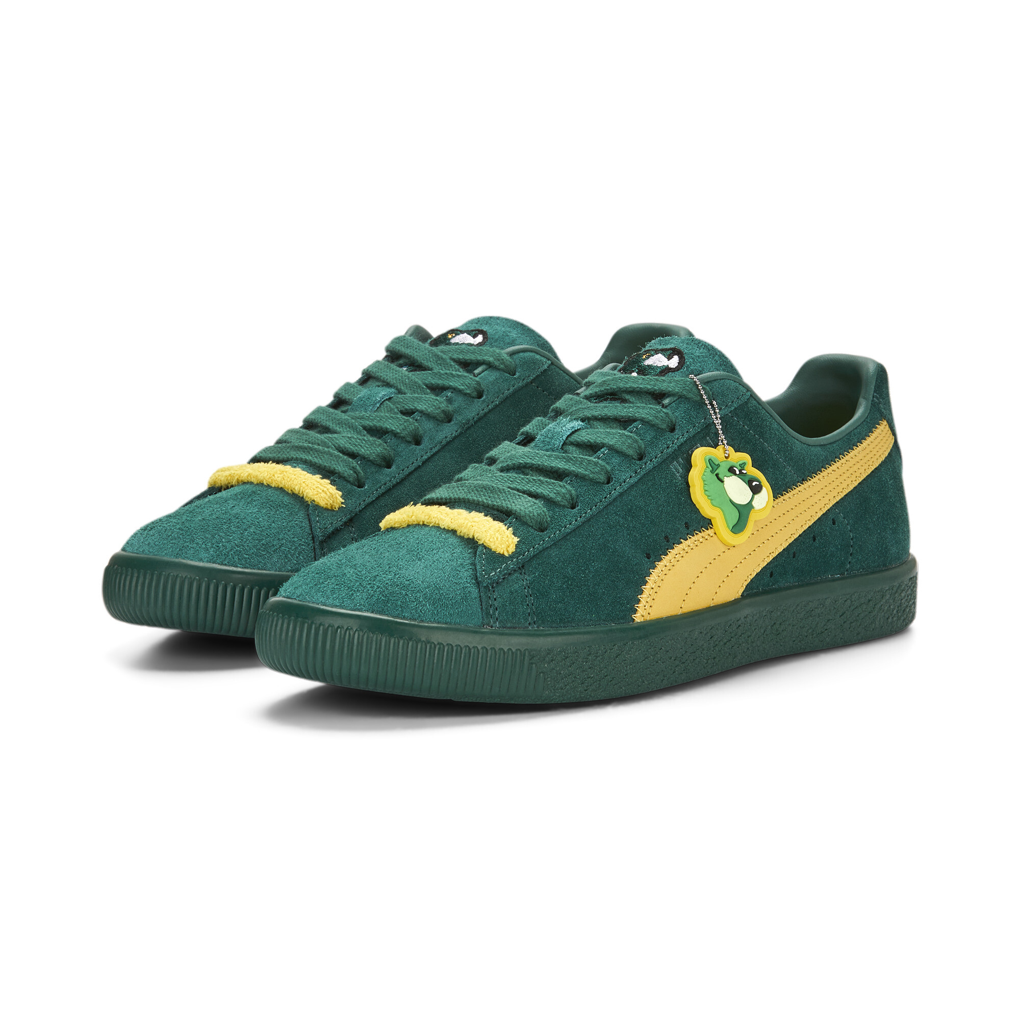 Men's Clyde Super PUMA Sneakers In Green, Size EU 45