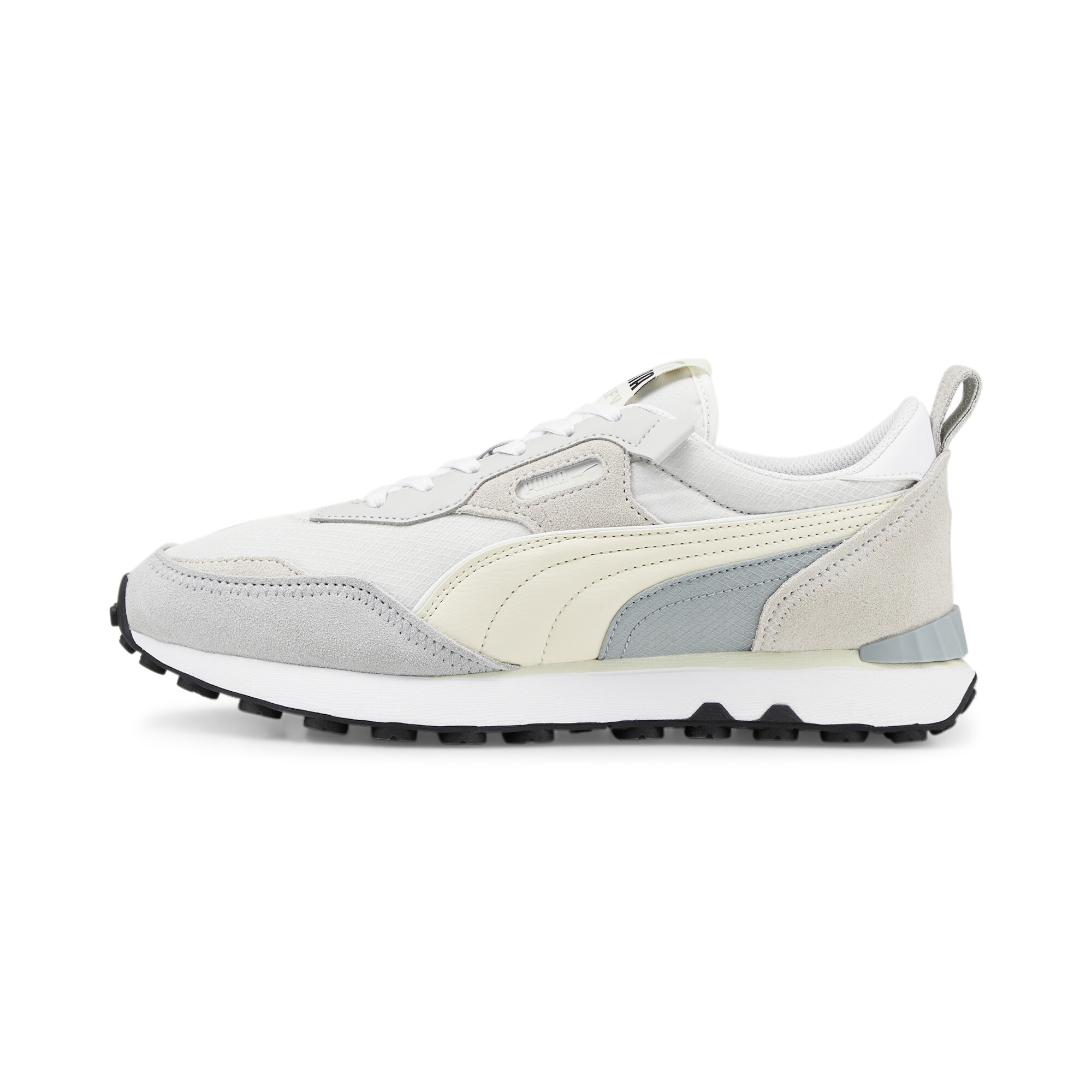 puma future rider black and white