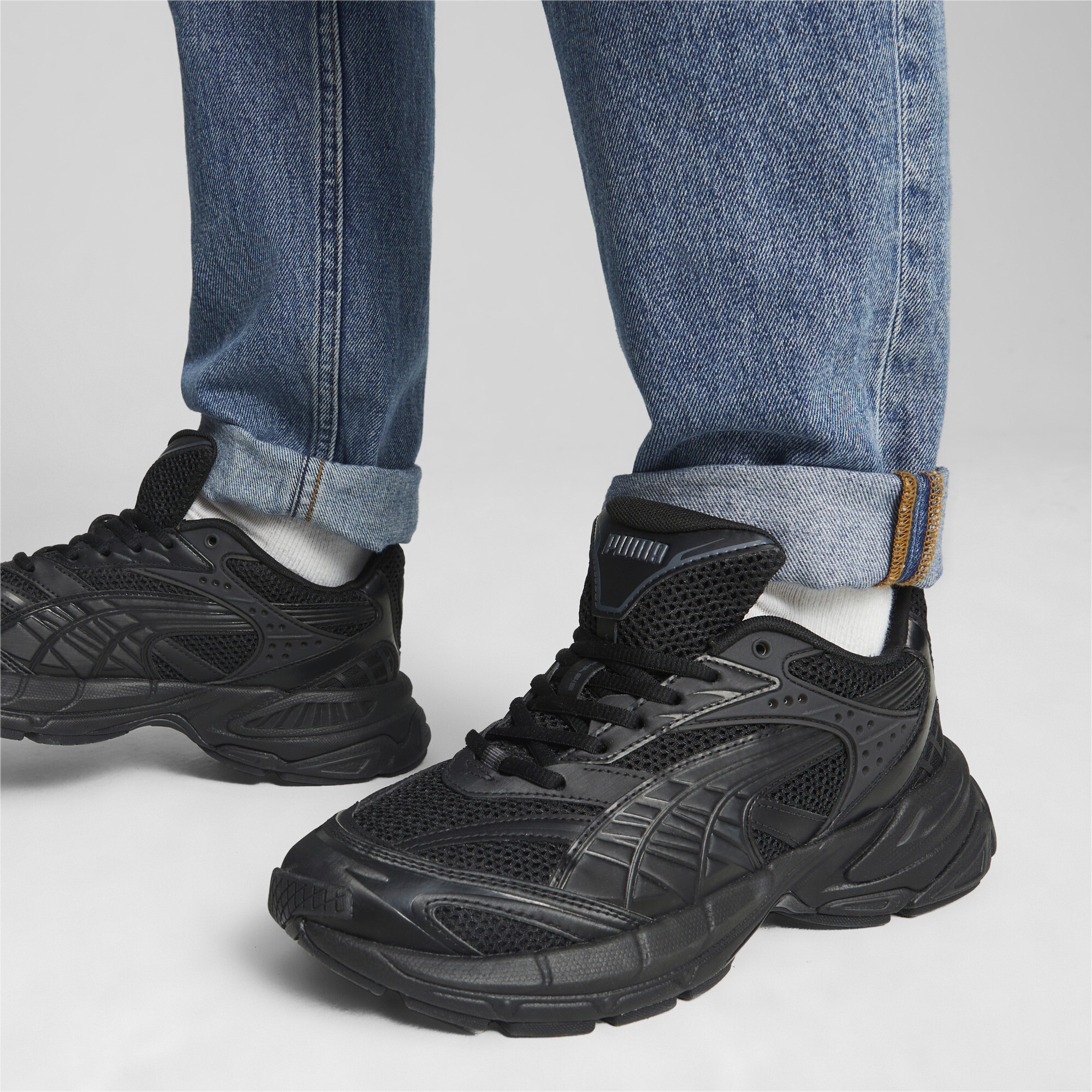 Men's PUMA Velophasis Technisch Sneakers In Black, Size EU 44.5