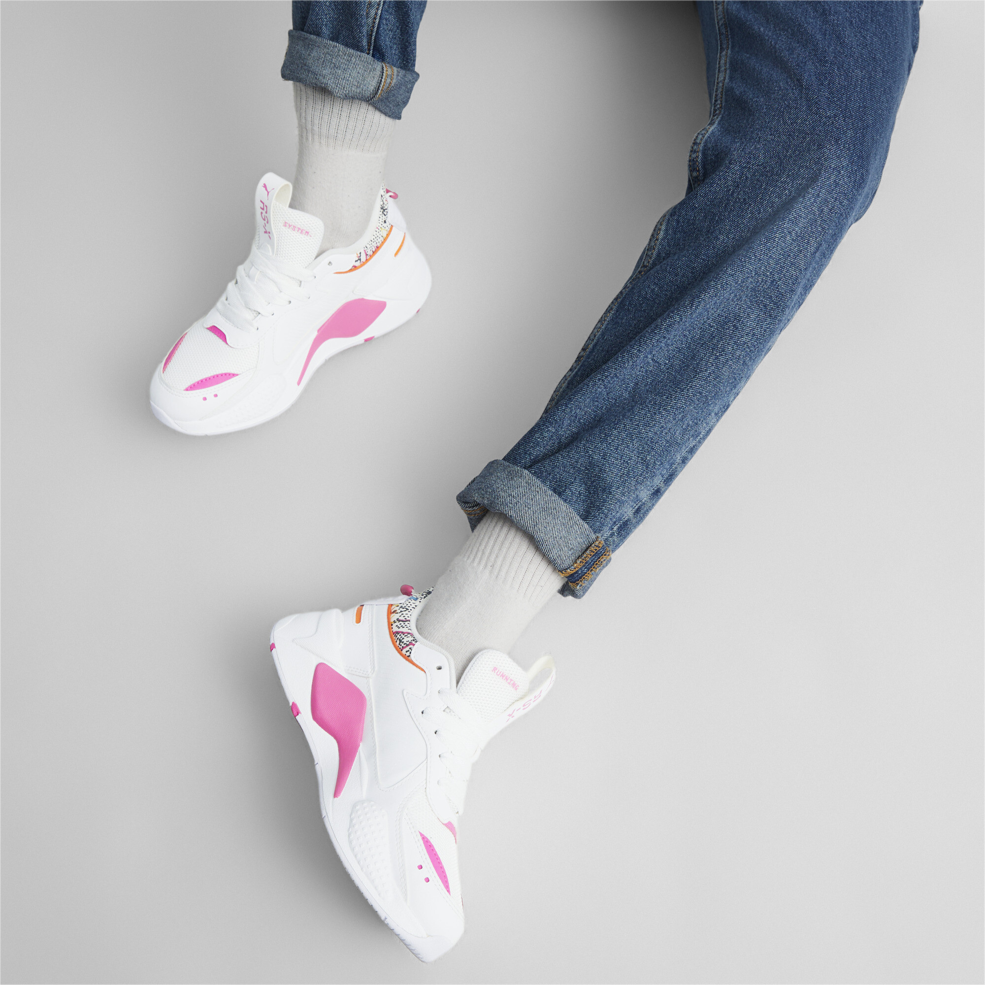 Women's PUMA RS-X Artisan Sneakers Women In White, Size EU 36