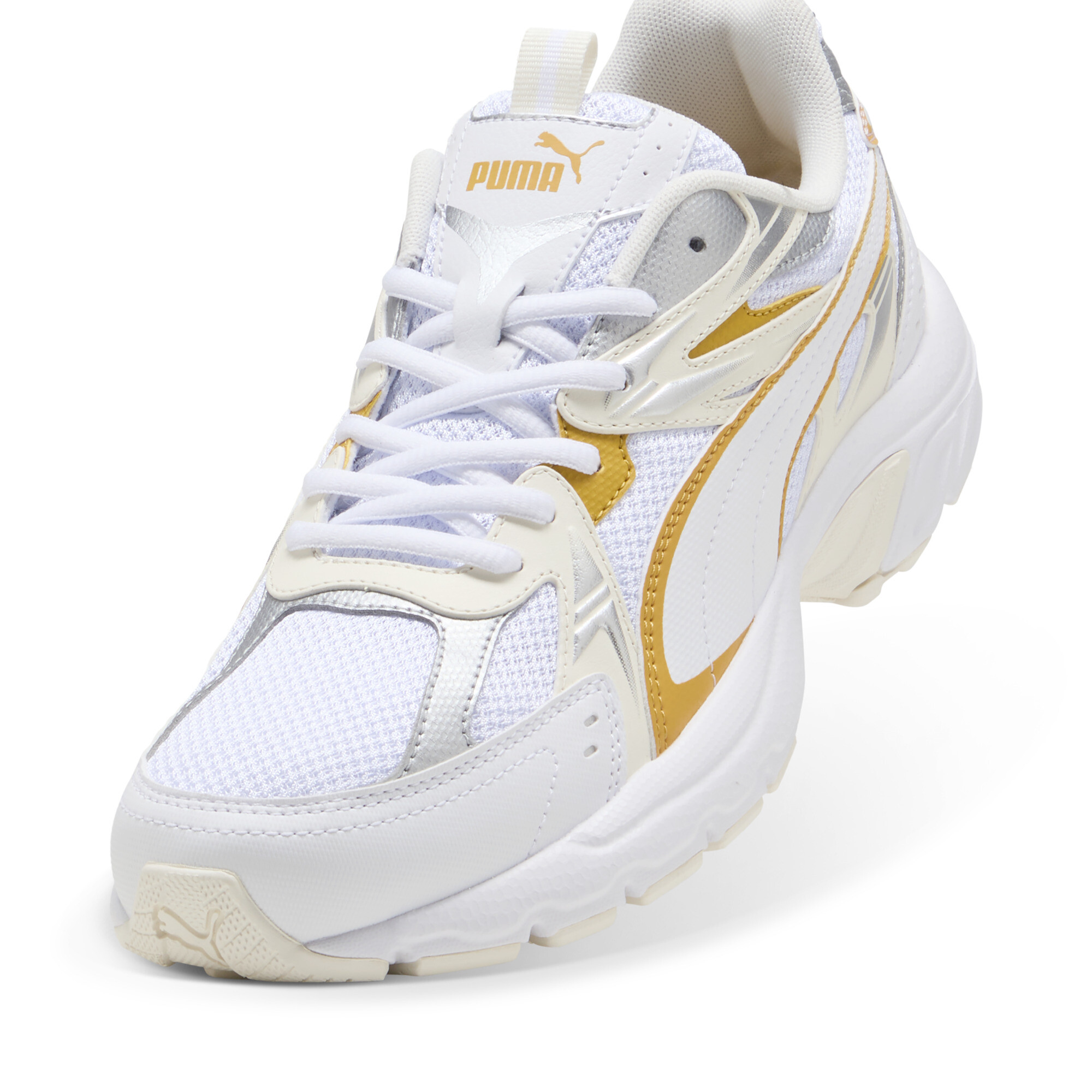 Milenio Tech sneakers, Wit/Goud, Maat 42 | PUMA