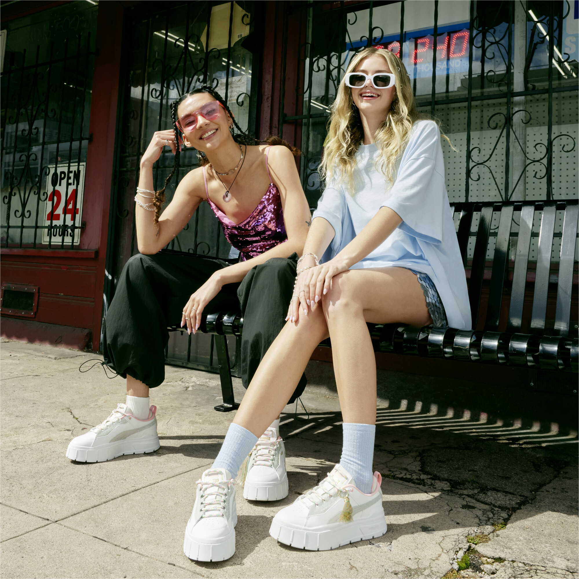 Women's PUMA Mayze Stack Fashion Sneakers In White, Size EU 37
