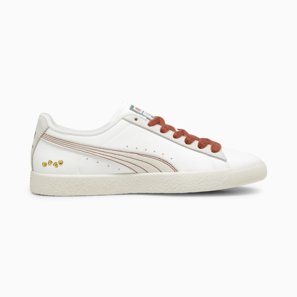 Clyde Huskie Sneakers, PUMA White, large-ZAF