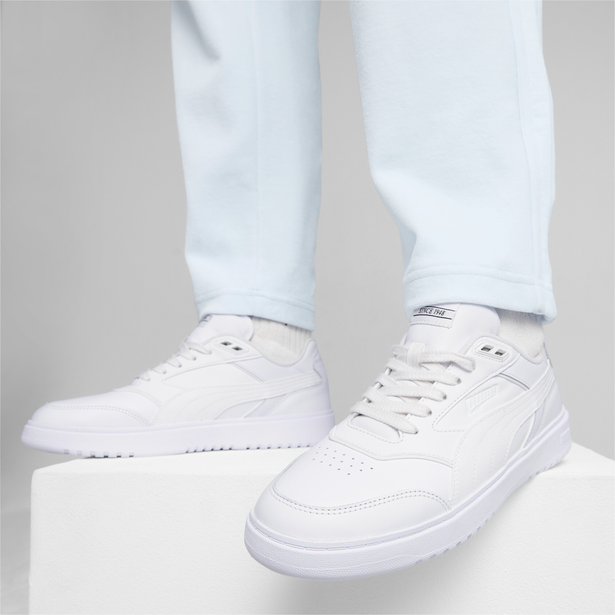 Men's PUMA Doublecourt Shoes In White, Size EU 42.5