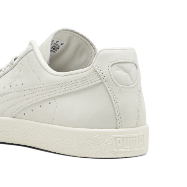 Clyde OG 75Y PRM Sneakers gray PUMA
