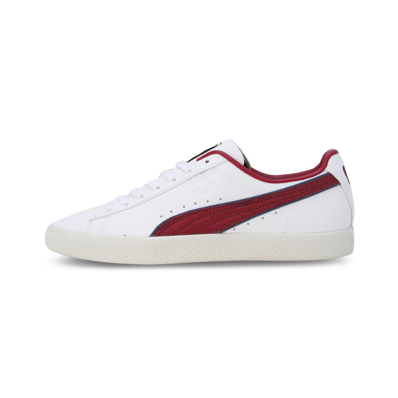 

PUMA Clyde Varsity Sneakers