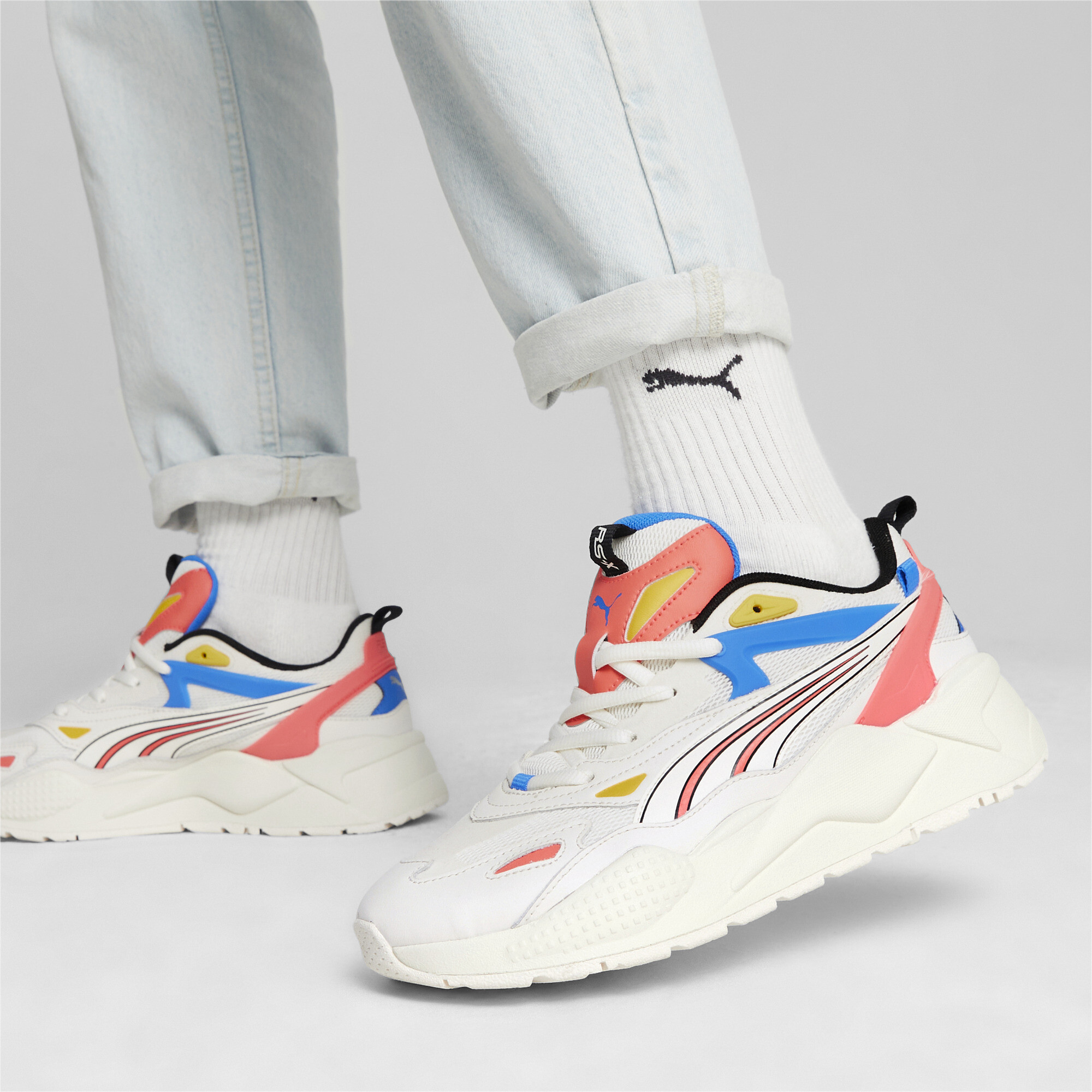 Men's PUMA RS-X Efekt Energy Sneakers In White, Size EU 43