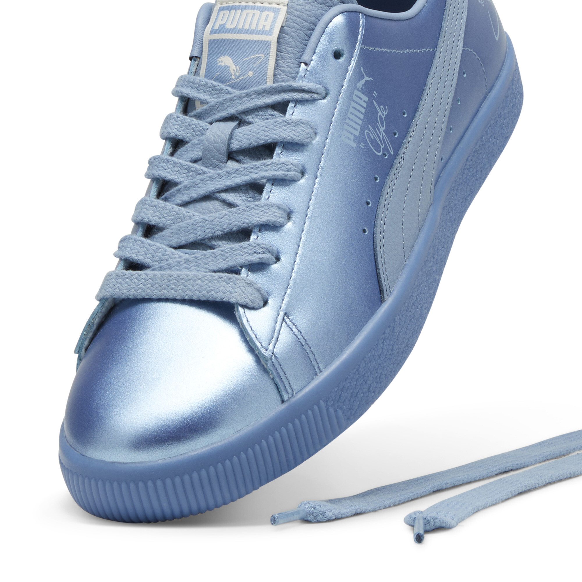 Clyde 3024 sneakers, Blauw, Maat 40 | PUMA