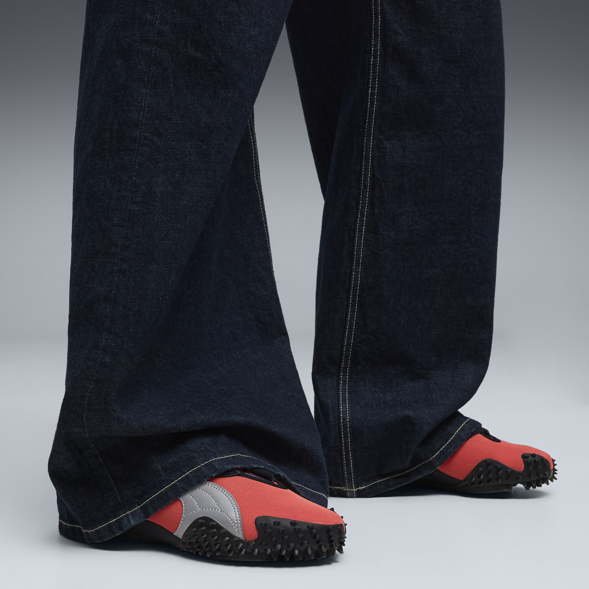 PUMA Mostro OG uniseks sneakers, Rood/Zilver, Maat 36 thumbnail 8