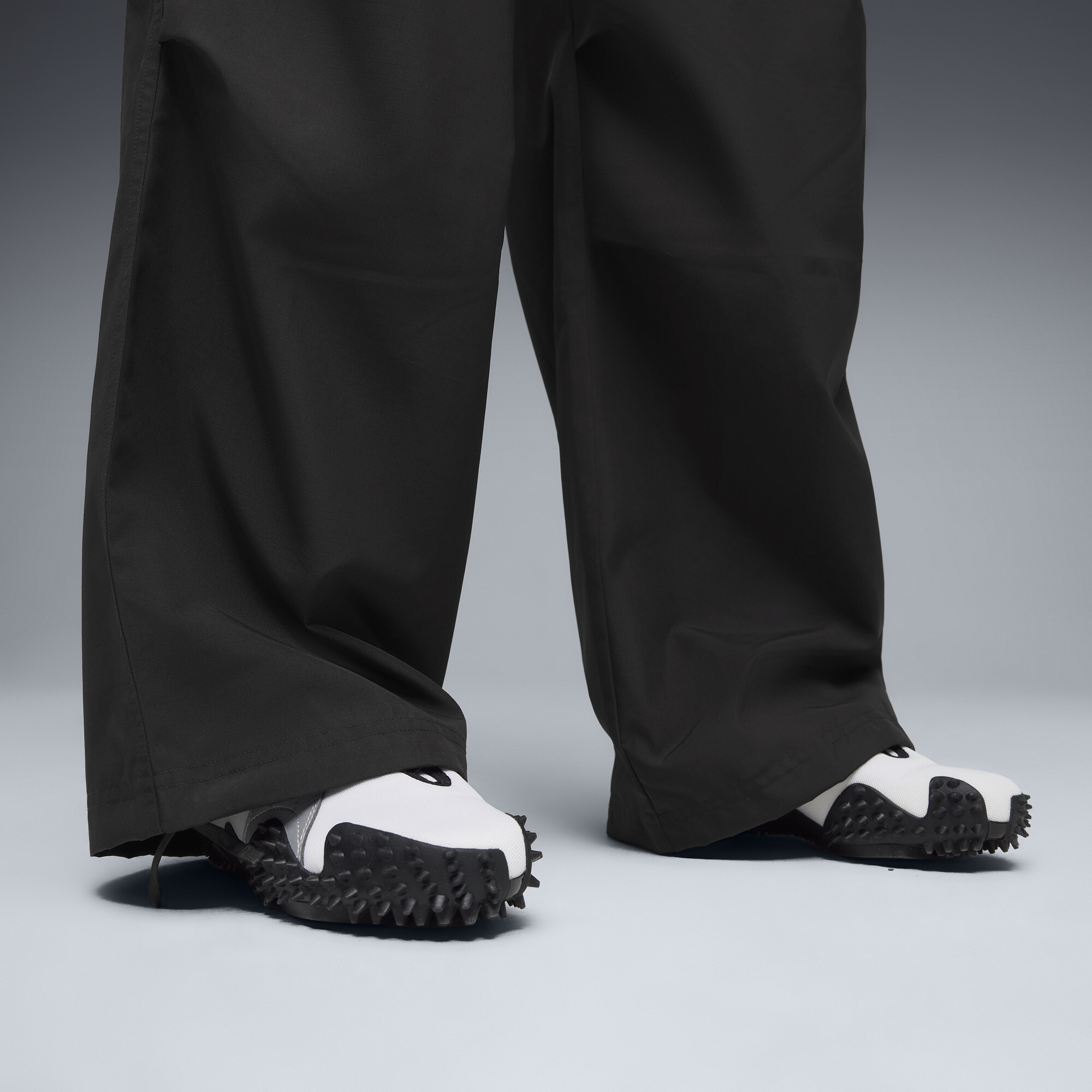 PUMA Mostro OG uniseks sneakers, Wit/Zilver, Maat 45 thumbnail 8