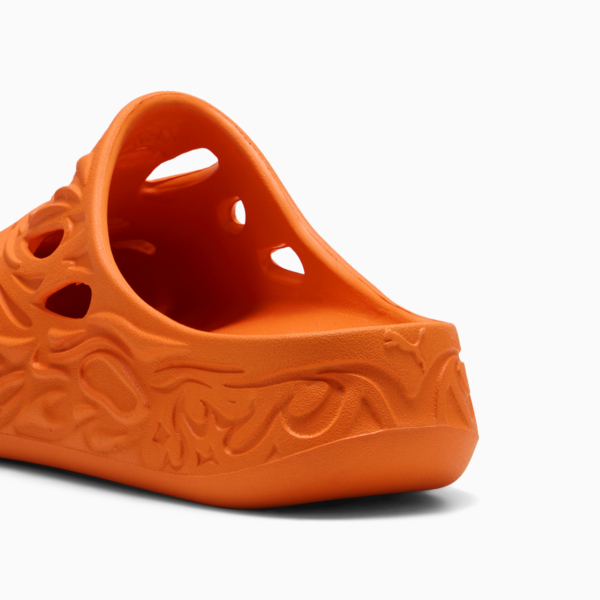 MB.04 Basketball Slides Unisex, Orange Poppy, large-MEX