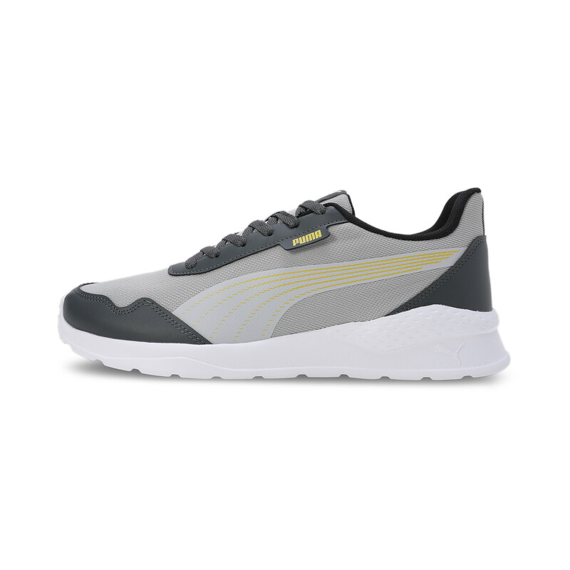 

Men's PUMA Jetfly Sneakers