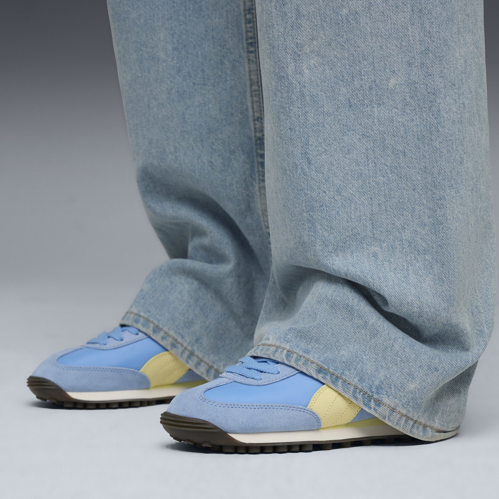 PUMA Easy Rider Vintage uniseks sneakers, Blauw/Goud, Maat 40 thumbnail 8