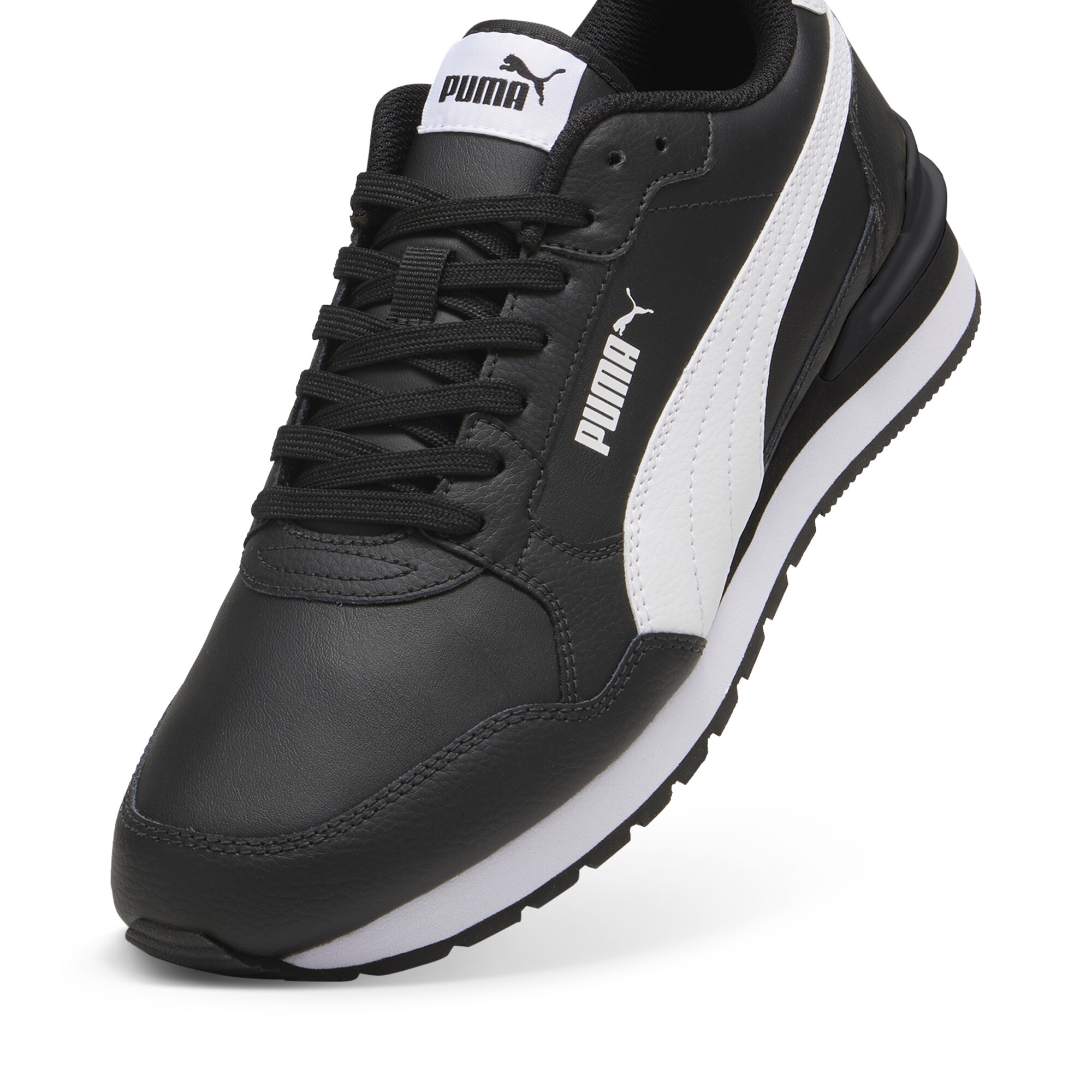 ST Runner v4 Leather unisex sneakers, Zwart/Wit, Maat 37 | PUMA