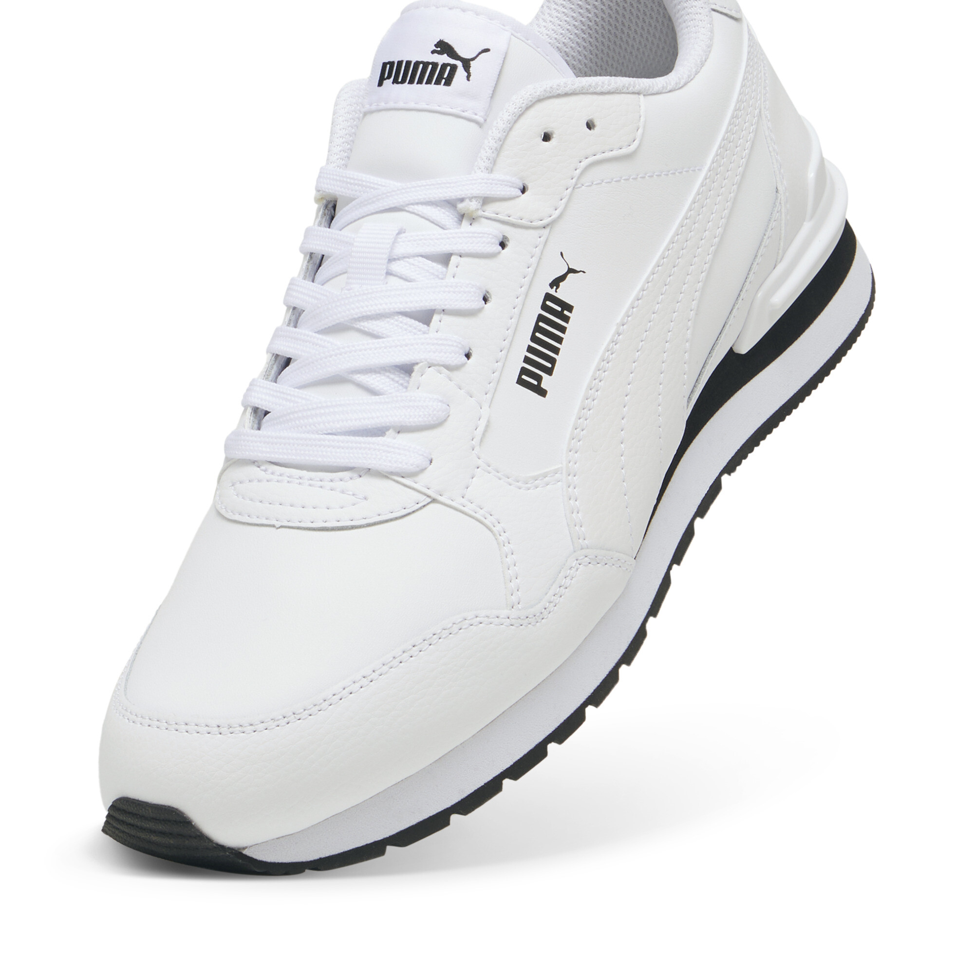 ST Runner v4 Leather unisex sneakers, Zwart/Wit, Maat 38,5 | PUMA