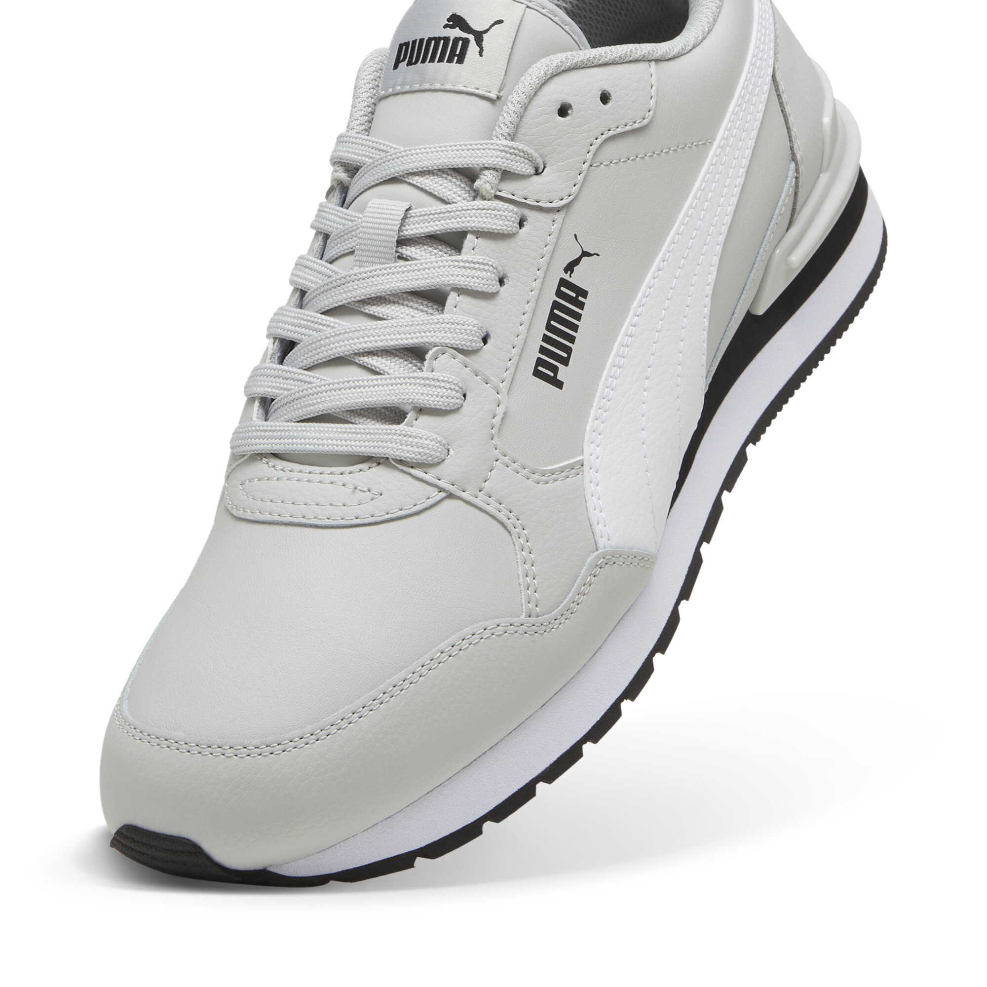 ST Runner v4 Leather unisex sneakers, Zwart/Grijs/Wit, Maat 40,5 | PUMA