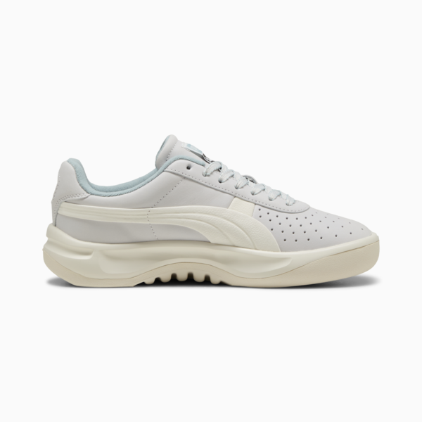 GV Special Sneakers Women, PUMA White-Warm White, large-ZAF