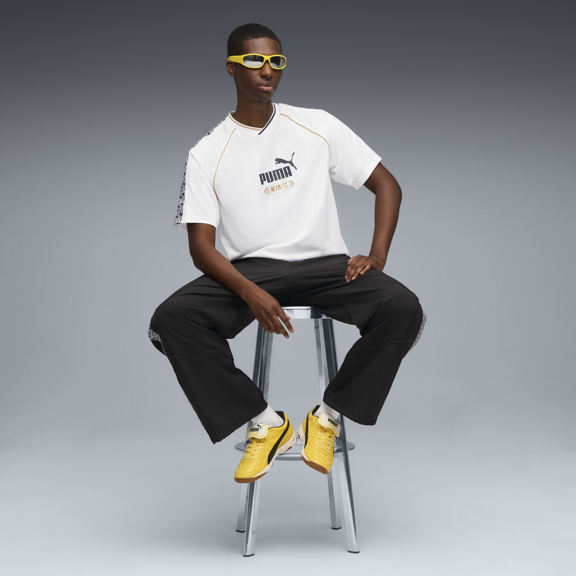 PUMA King Indoor sneakers unisex, Zwart/Geel, Maat 48 thumbnail 7