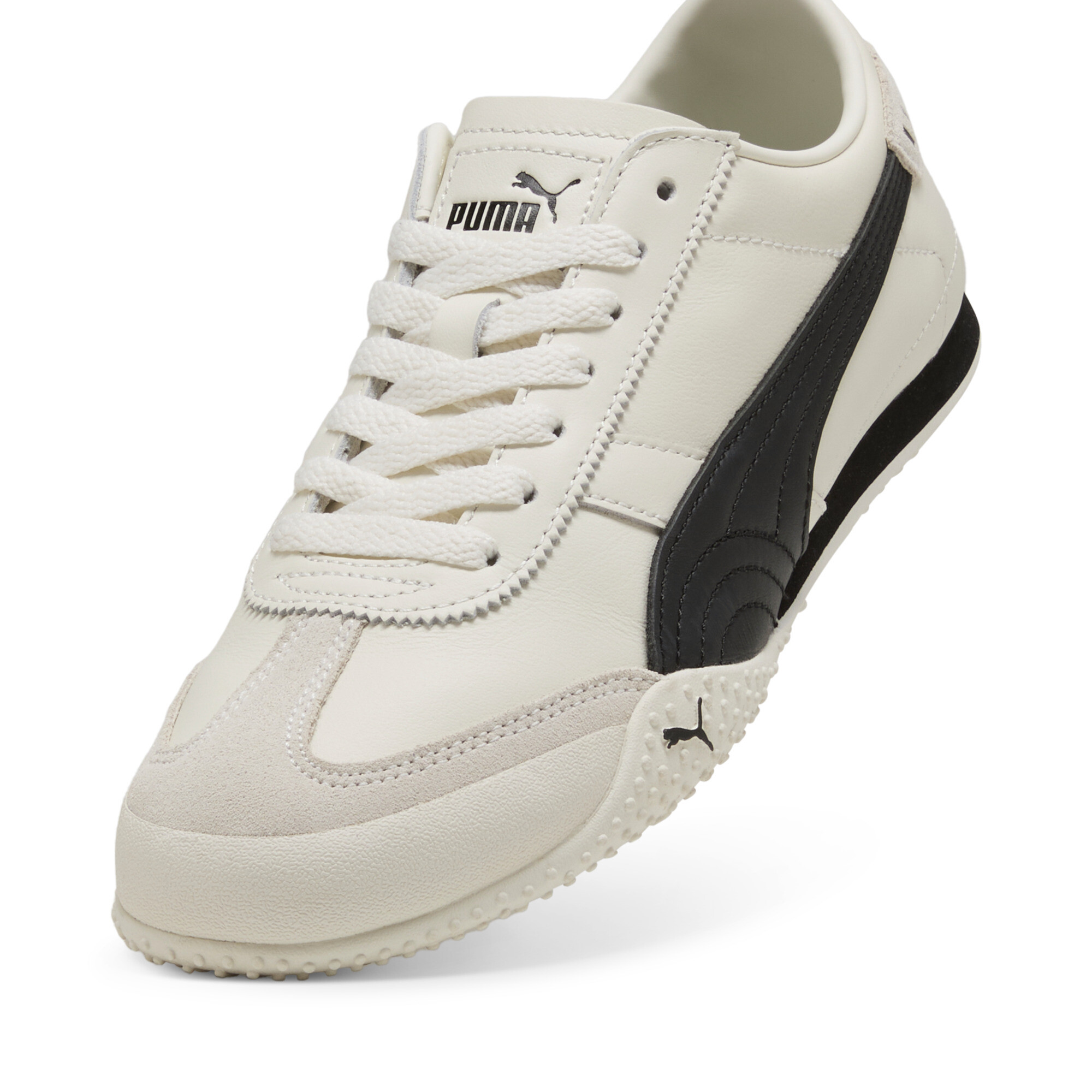 Bella leren sneakers voor Dames, Zwart/Wit, Maat 44,5 | PUMA