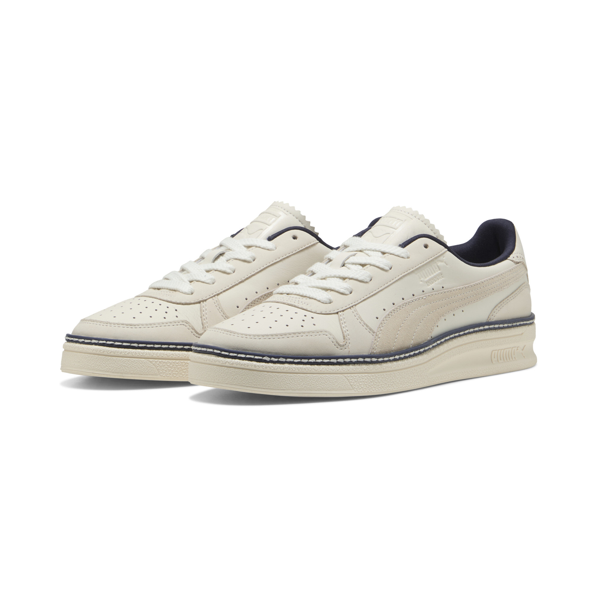 PUMA Indoor Regal Grace uniseks sneakers, Wit, Maat 44 thumbnail 6