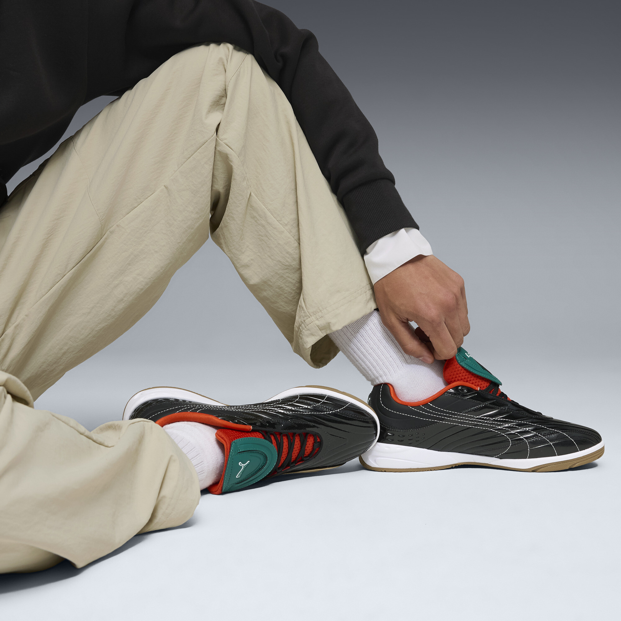 PUMA V-S2 Goalgetter sneakers, Zwart/Goud, Maat 40,5 thumbnail 8