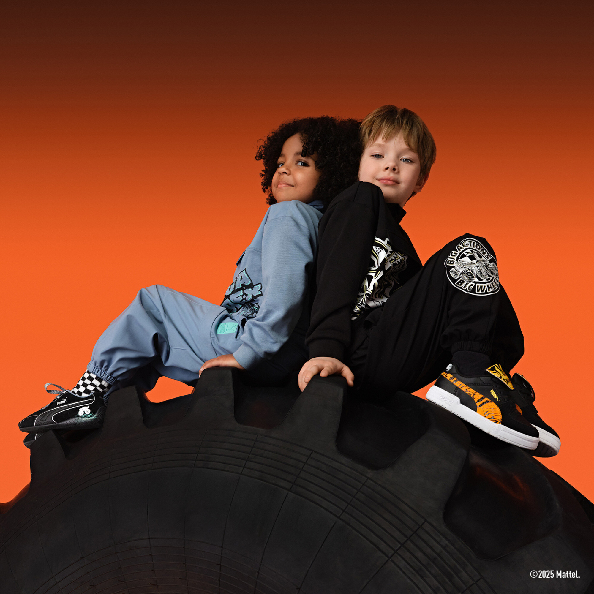 PUMA x HOT WHEELSâ¢ MONSTER TRUCKS CA Pro sneakers, Zwart/Oranje, Maat 29 thumbnail 2