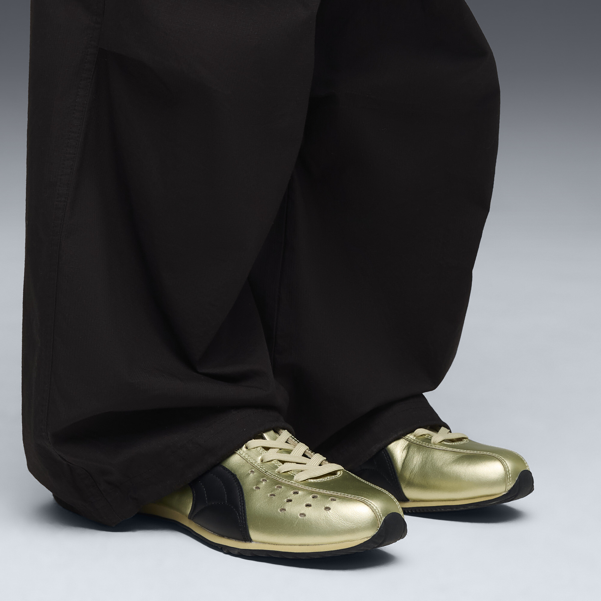 PUMA Sprint Metallic uniseks sneakers, Zwart/Goud, Maat 45 thumbnail 8