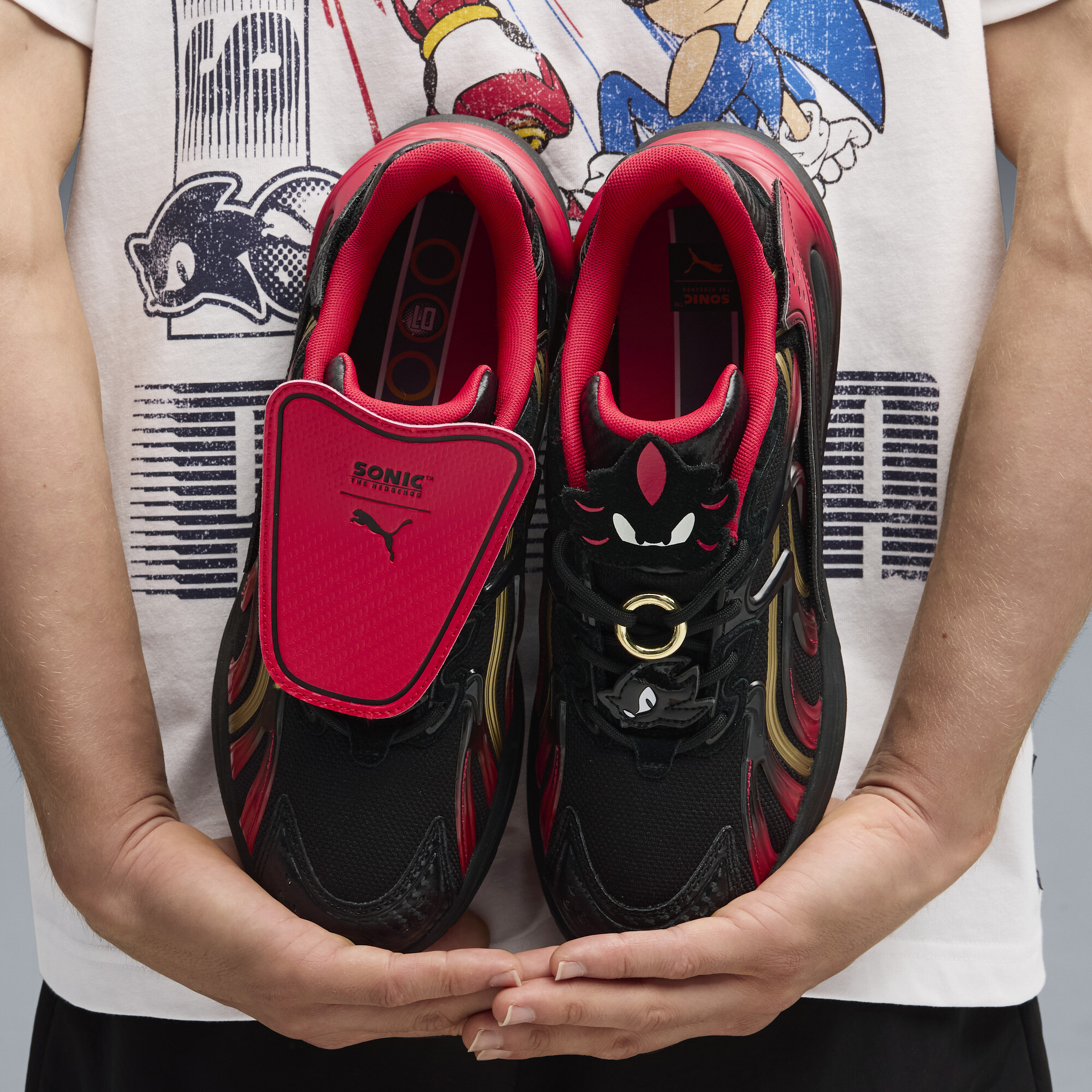 PUMA x SONIC THE HEDGEHOG Inverse Shadow uniseks sneakers, Zwart/Goud, Maat 38 thumbnail 9