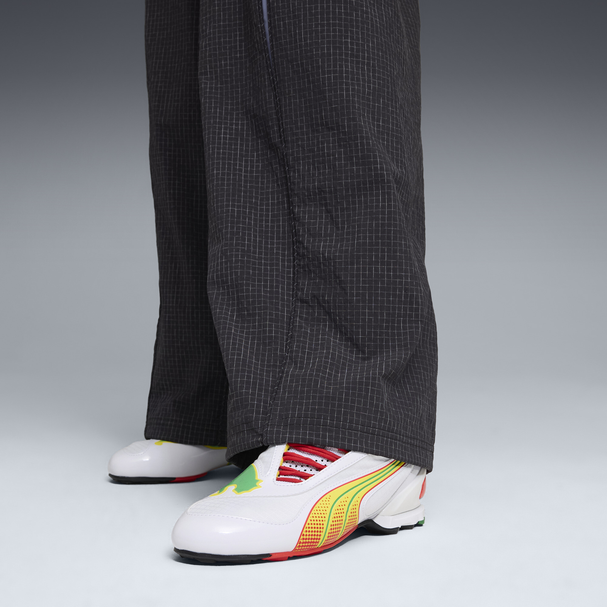 PUMA V-S1 TotalEnergies CAF Africa Cup of Nations sneakers Uniseks, Rood/Wit, Maat 40 thumbnail 8