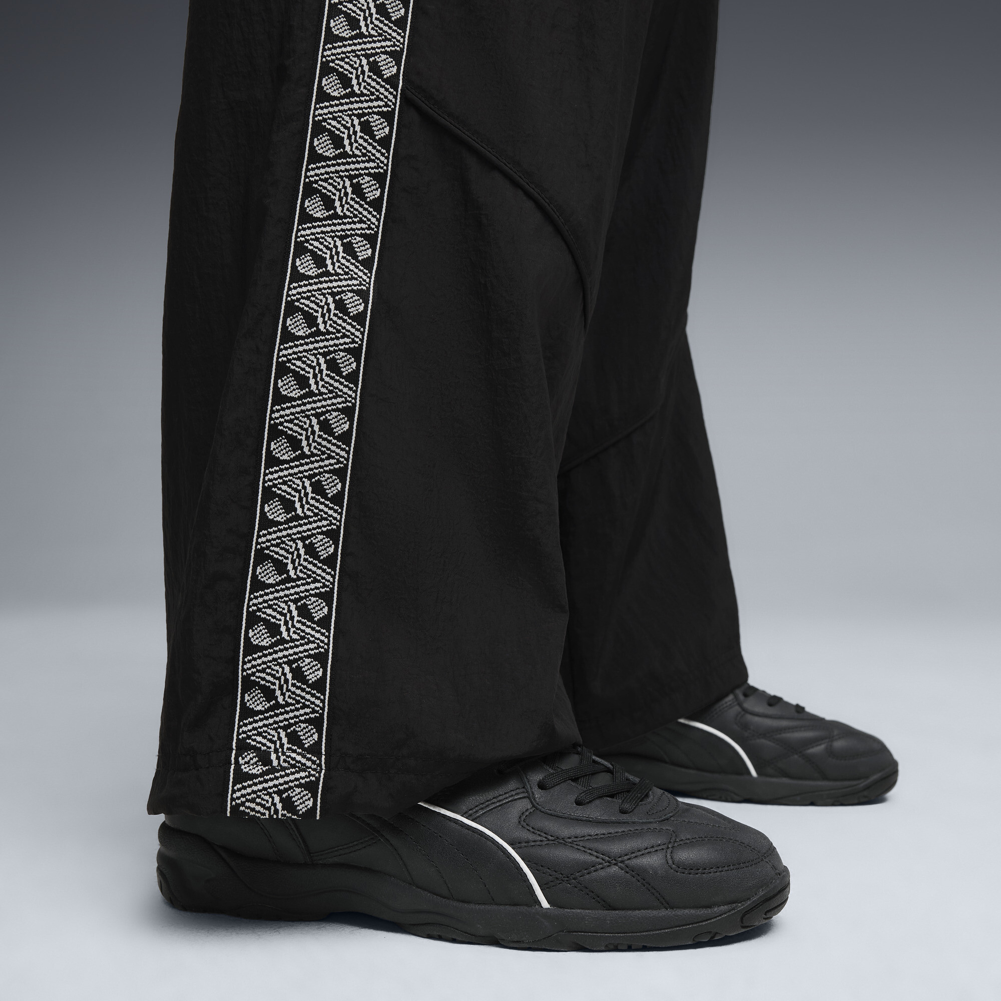 PUMA King Indoor Premium sneakers, Zwart/Wit, Maat 43 thumbnail 8