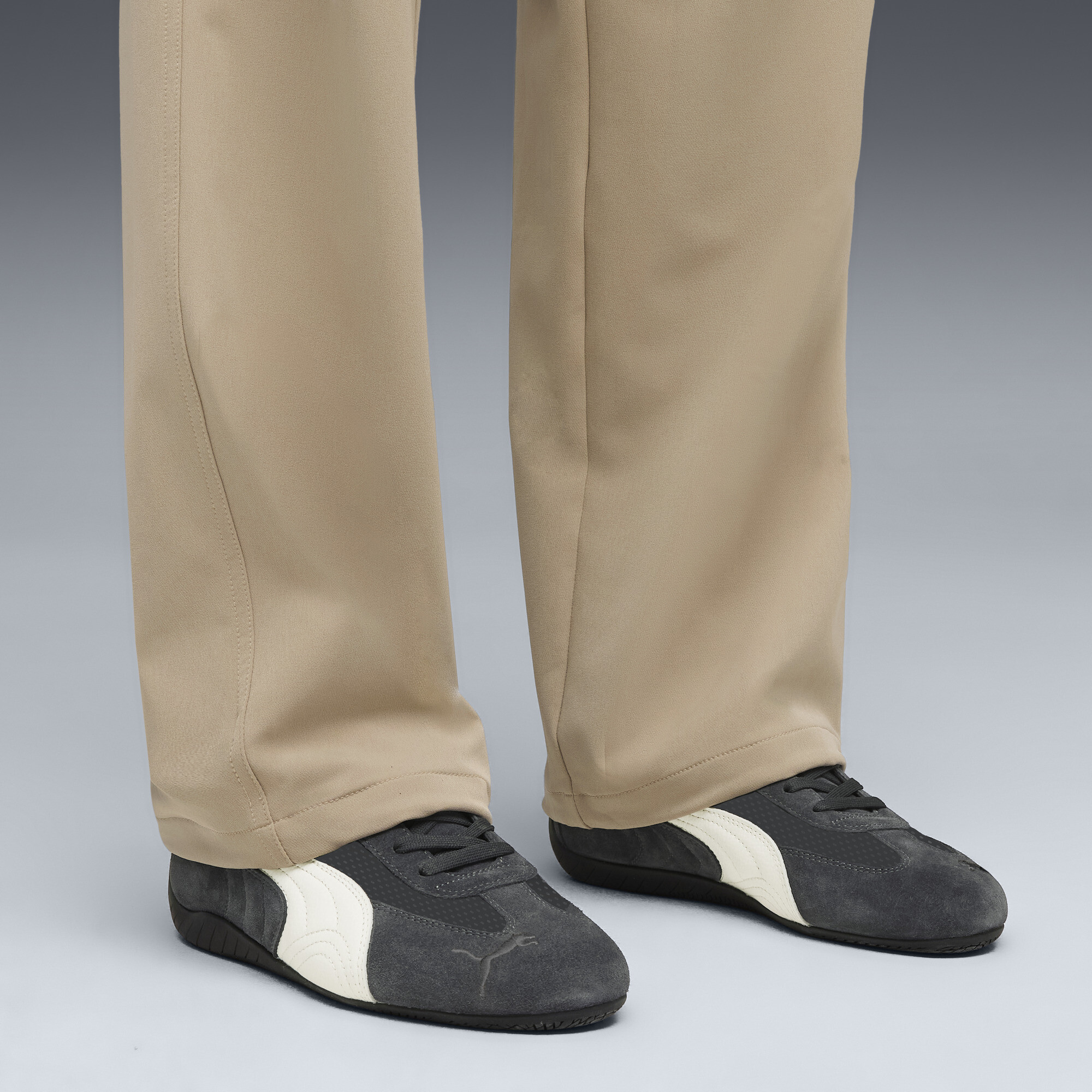 PUMA Mostro Mesh sneakers uniseks, Grijs/Wit, Maat 40,5 thumbnail 8