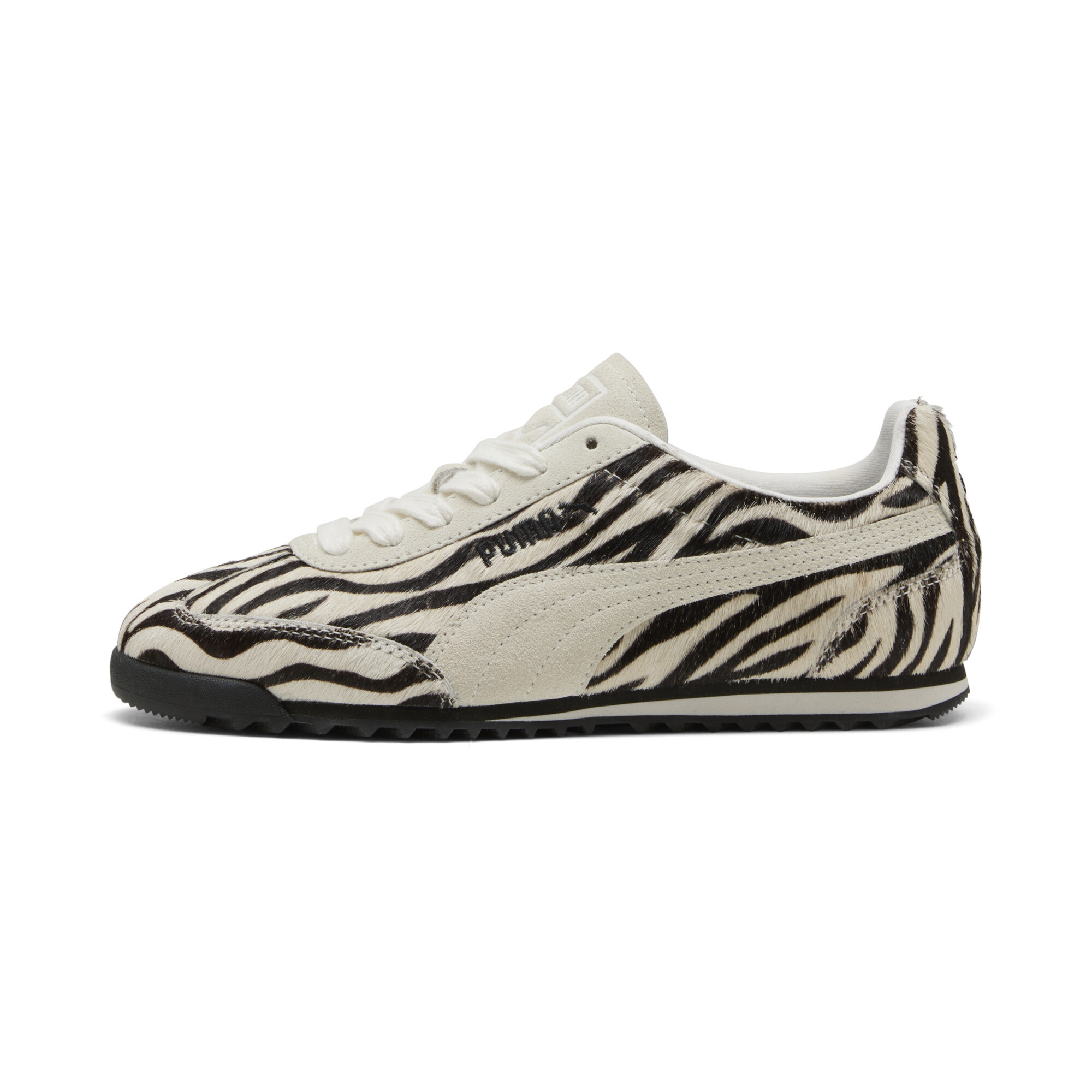 PUMA Arizona Zebra Sneakers Women in Black/Warm White - 404398_01