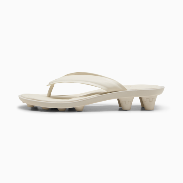 Sandalias FENTY x PUMA Cat Cleat para mujer, Alpine Snow-PUMA Gold, large-MEX
