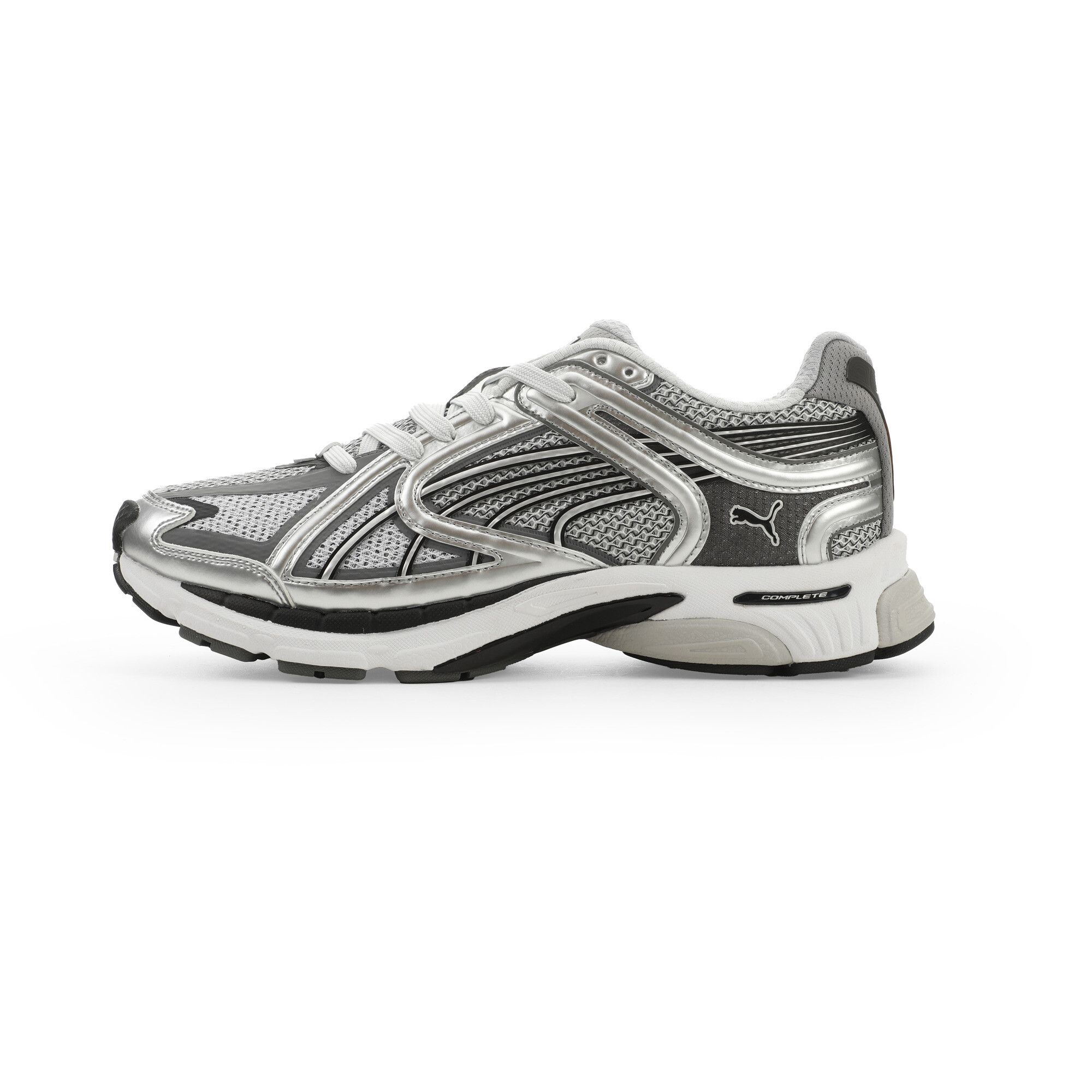 PUMA SkyJet Prisco Sneakers in Metallic, Size 7.5