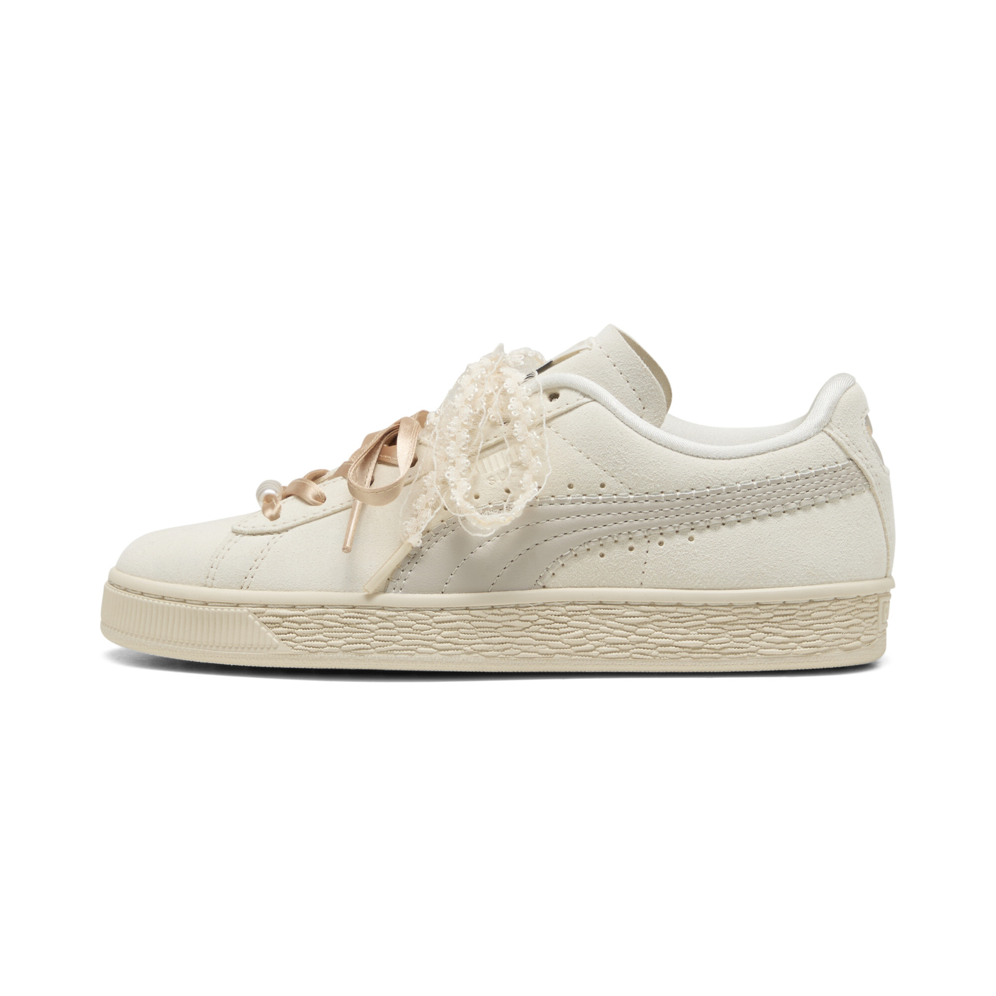 PUMA Suede Bloom Big Kids' Sneakers in White, Size 5.5