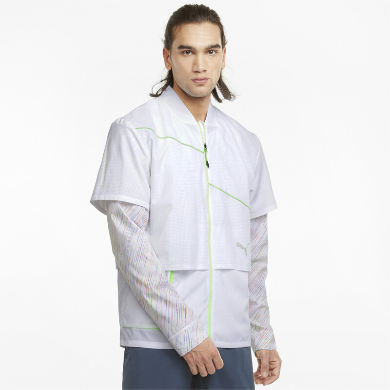 

Men's PUMA RUN Woven Hooded Ultra Jacket