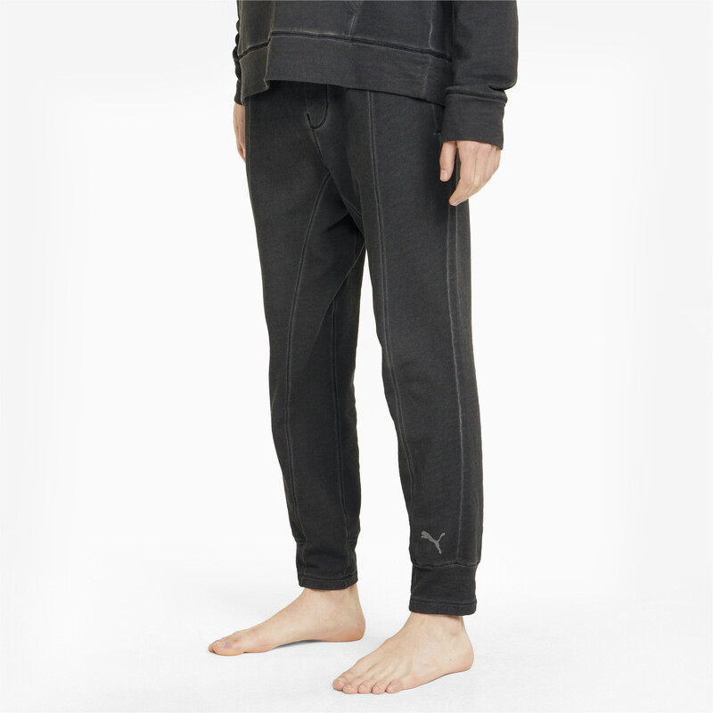 

Men's PUMA Studio Wash Training Joggers, Black