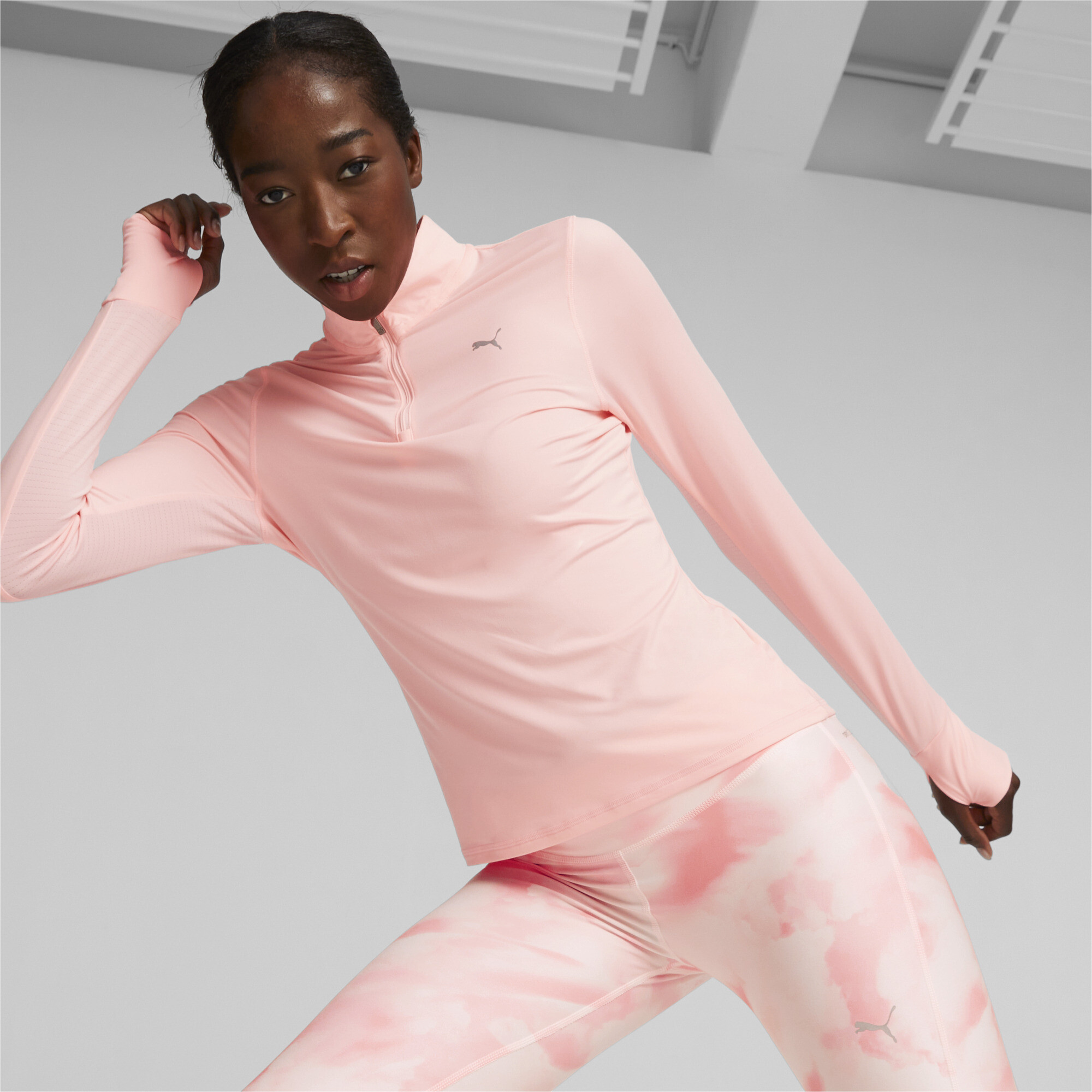 Women's Puma RUN FAVOURITE Quarter-Zip Running Top, Pink, Size XS, Clothing