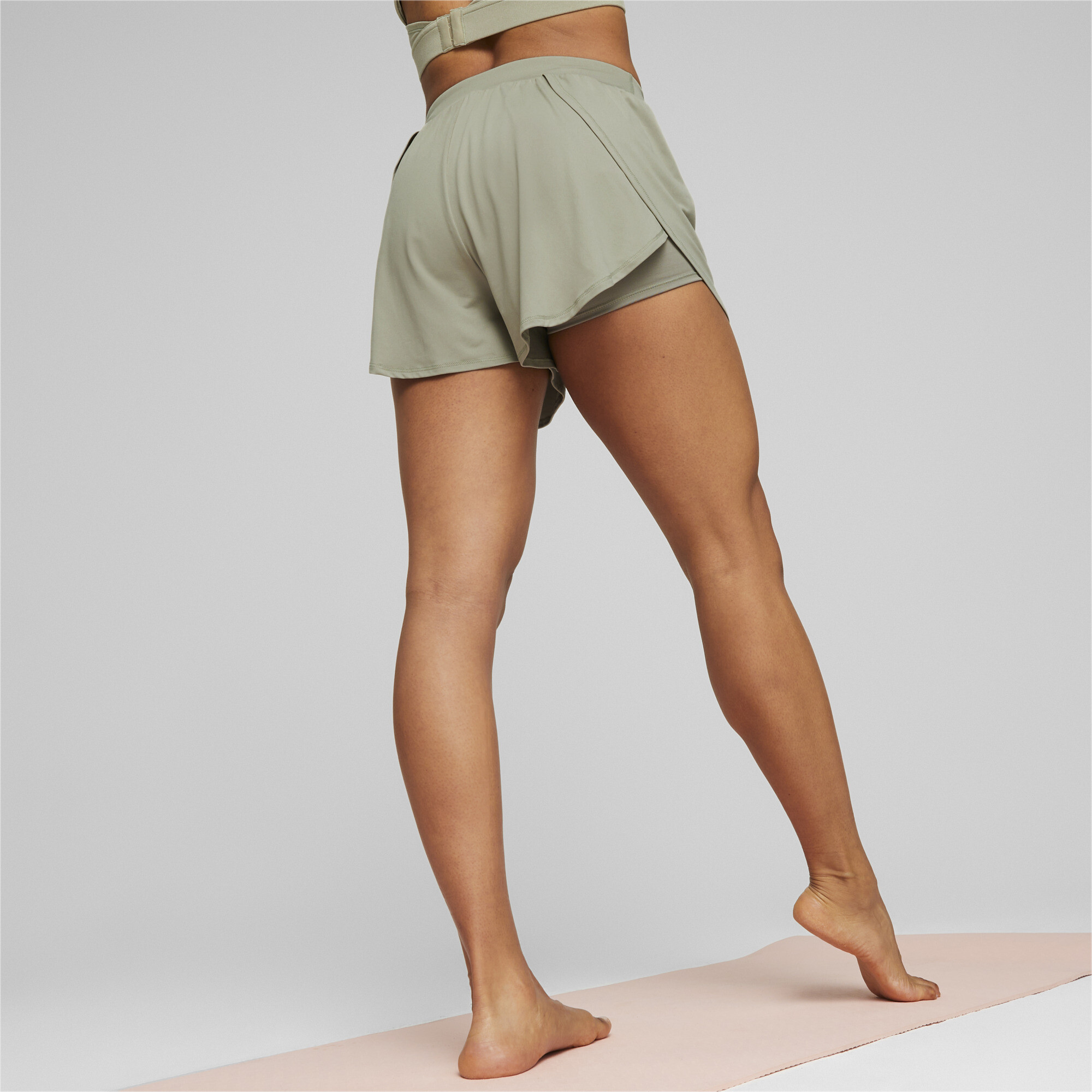 Women's PUMA Studio Flow Training Shorts Women In Beige, Size Large