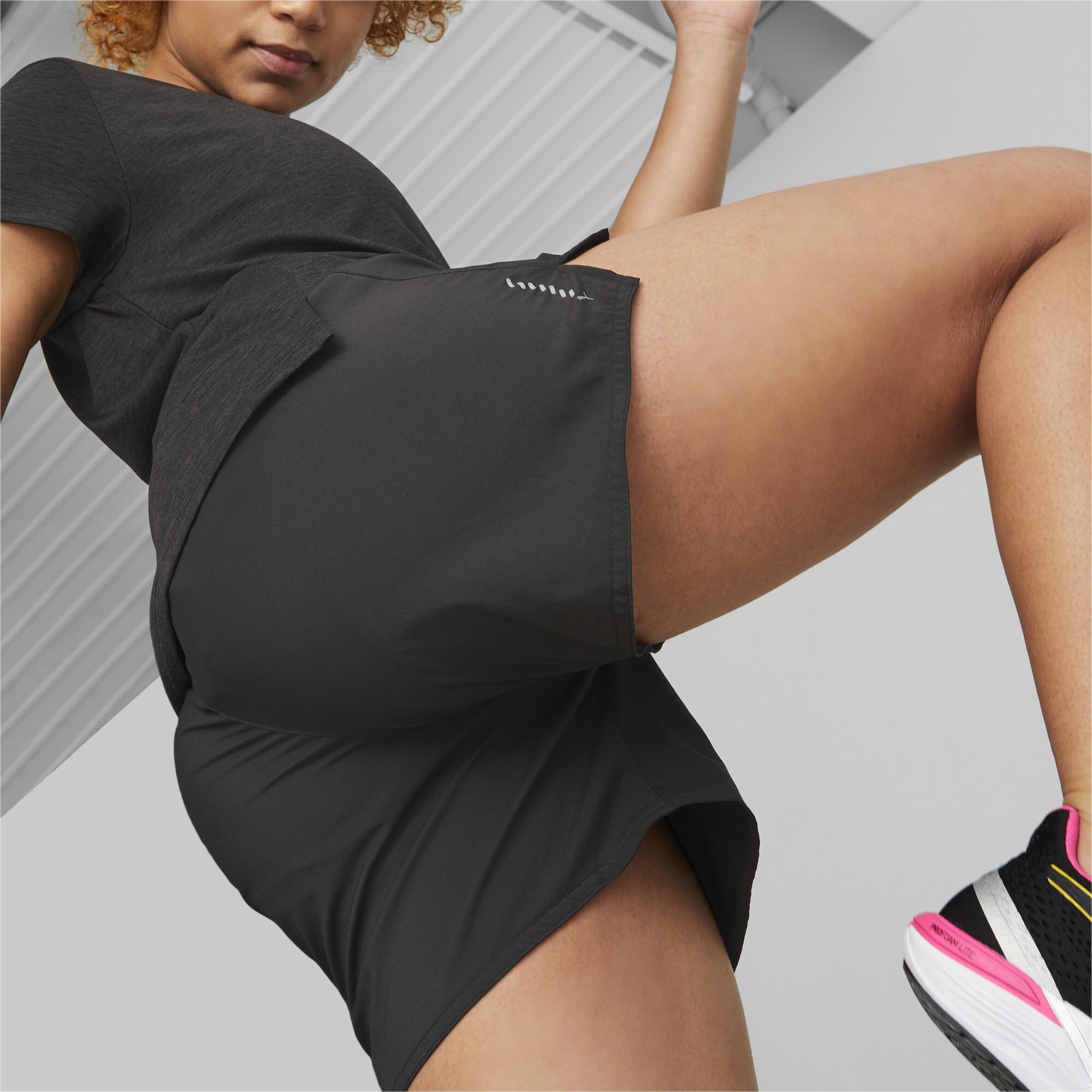 Women's Puma Run Favourite Woven 5 Running Shorts, Black, Size XL, Clothing