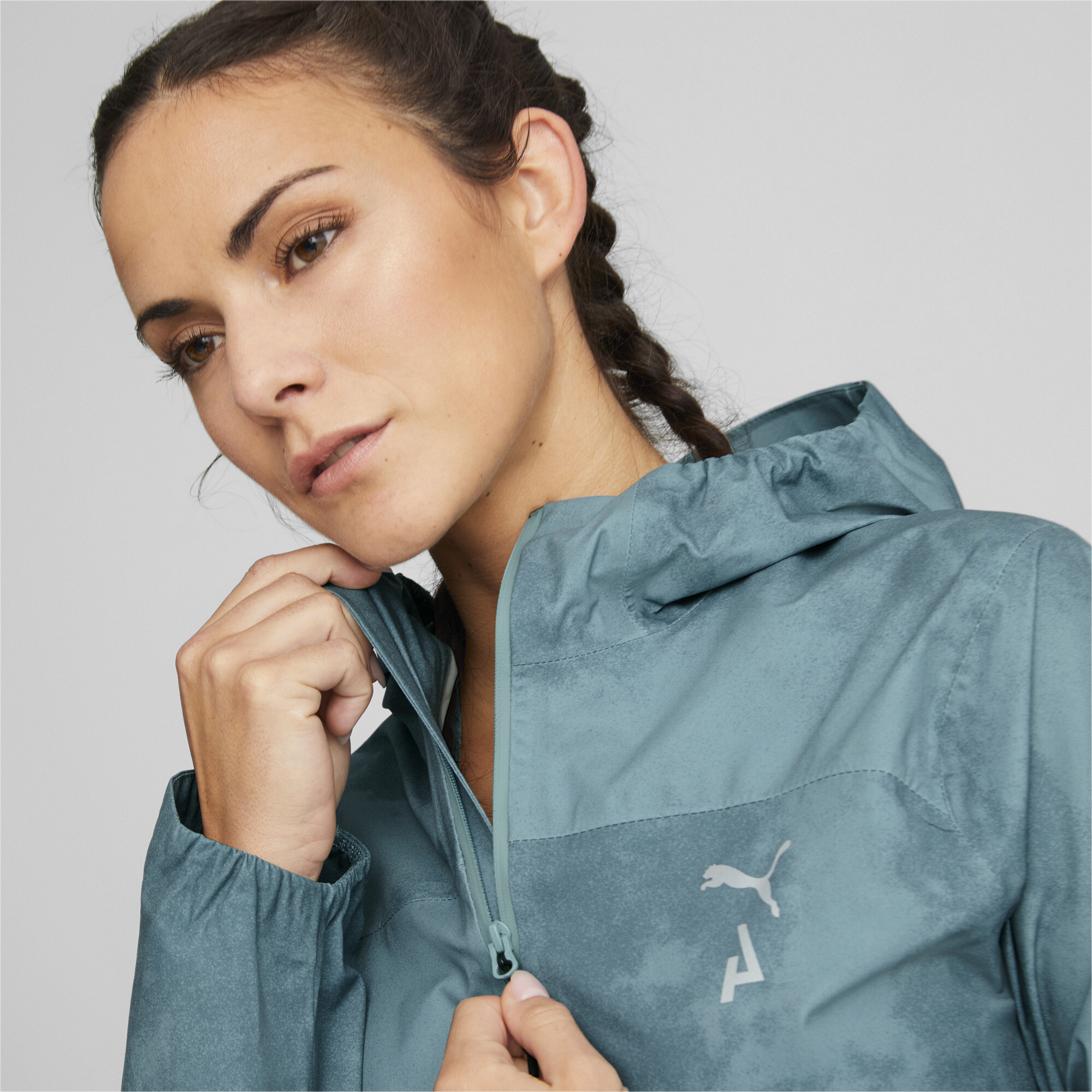 Women's Puma SEASONS Storm CELL Sympa TexÂ® Packable Trail Running Jacket, Gray, Size XL, Clothing