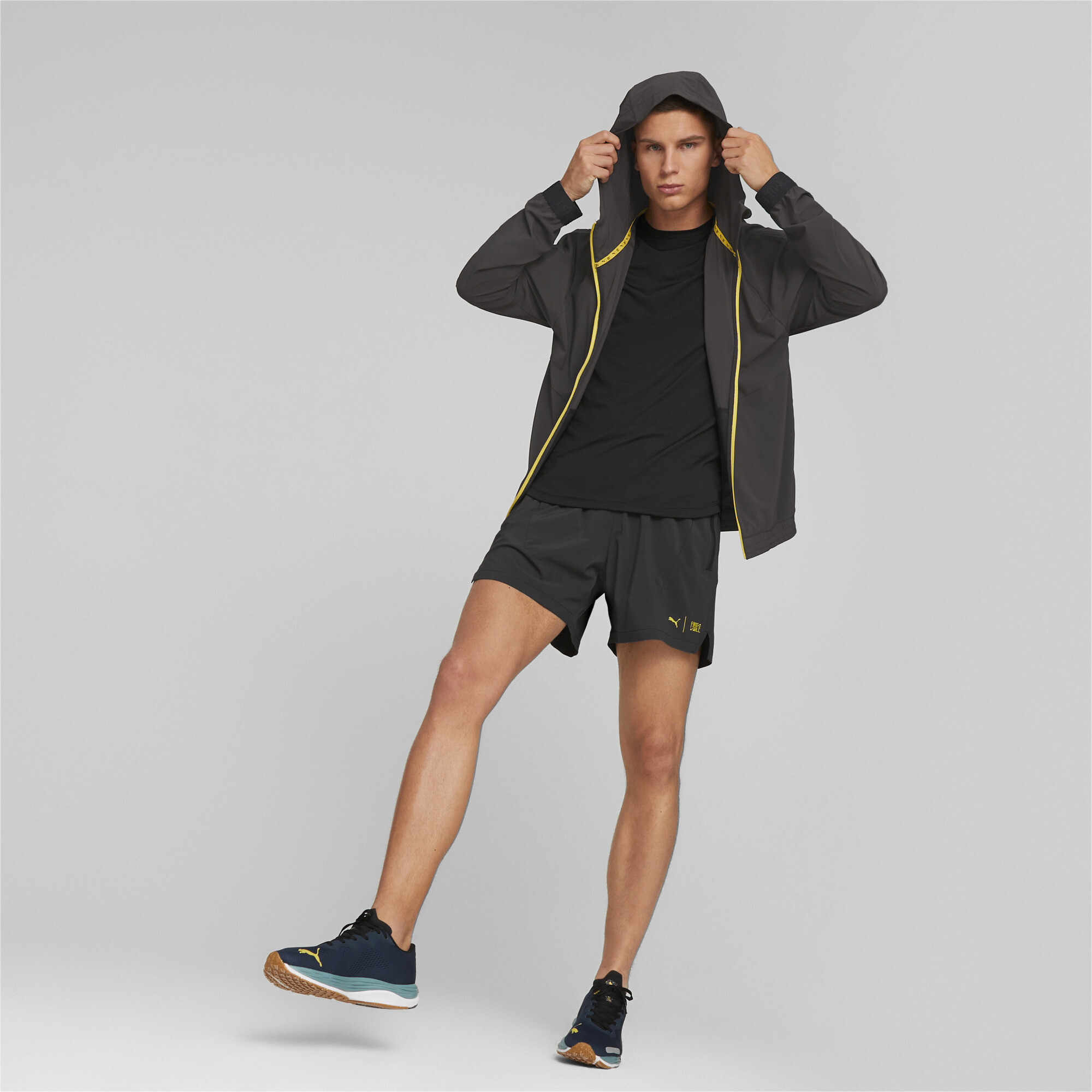 Men's PUMA X First Mile Woven 5 Running Shorts Men In Black, Size XS